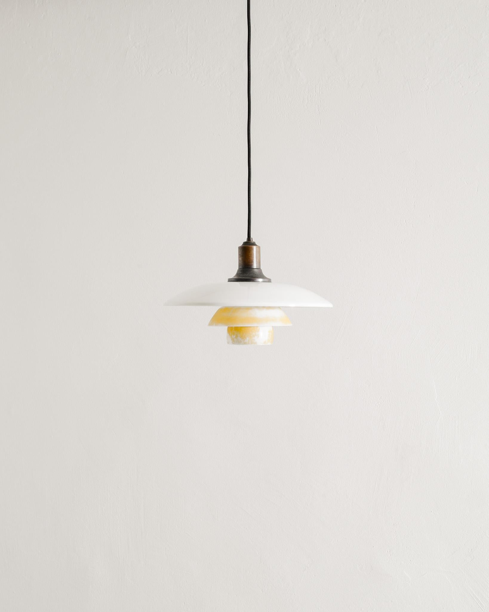 Frühe dänische Deckenleuchte-Hängelampe „PH-3 / D.R.P“ von Poul Henningsen, 1930er Jahre (Skandinavische Moderne) im Angebot