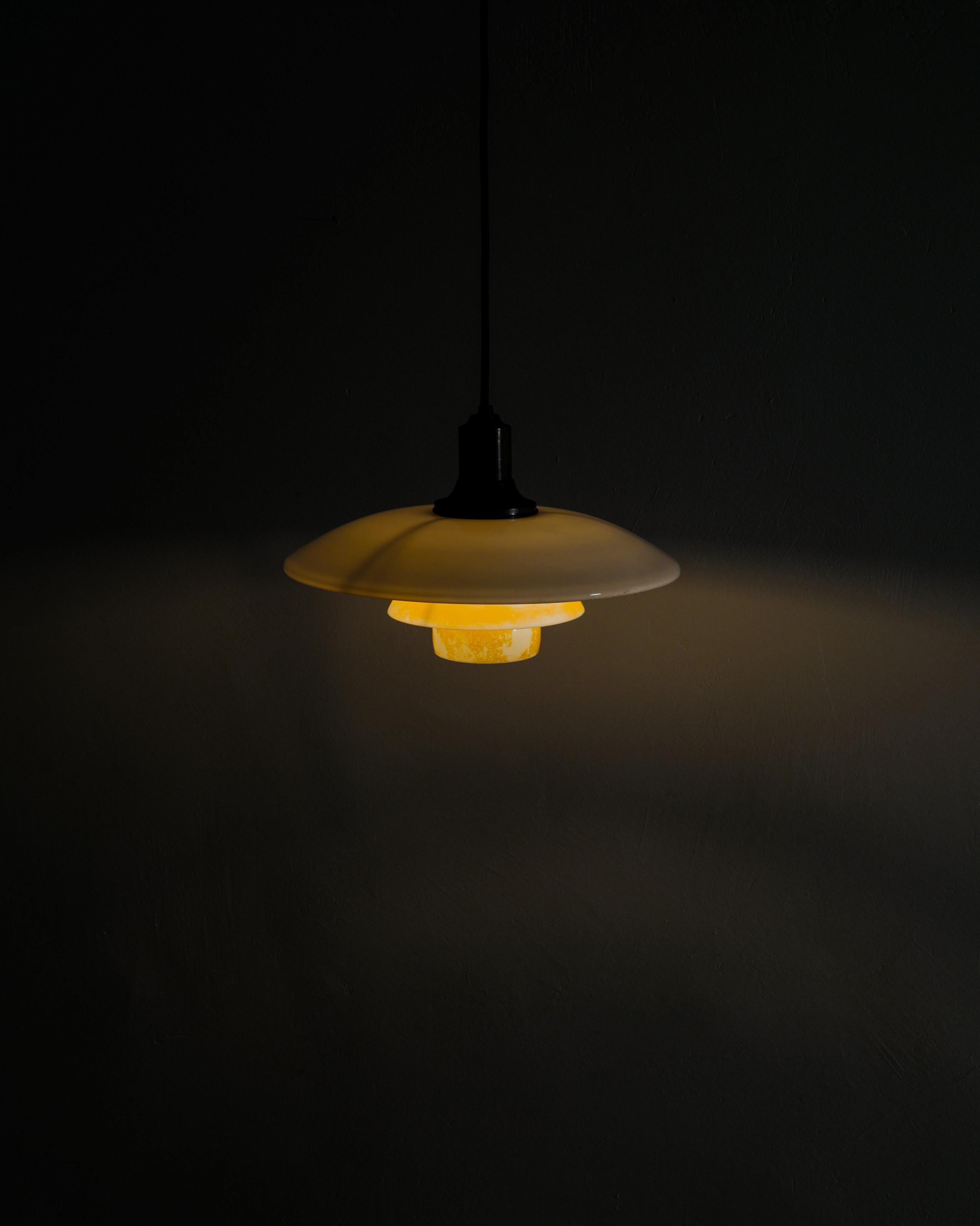Frühe dänische Deckenleuchte-Hängelampe „PH-3 / D.R.P“ von Poul Henningsen, 1930er Jahre im Angebot 2