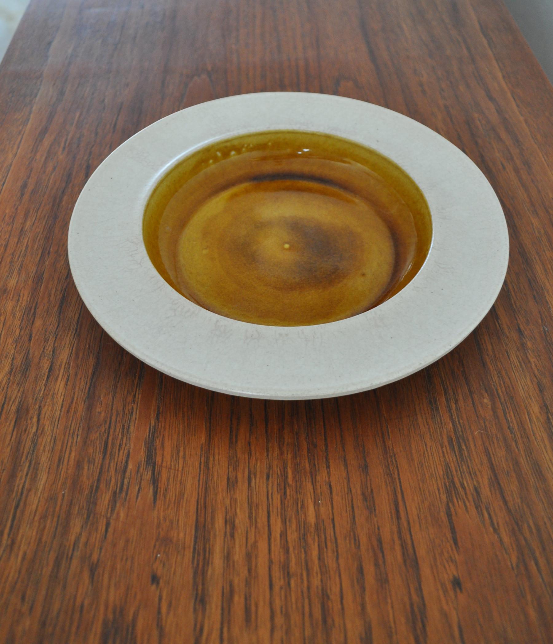 Mid-Century Modern Danish Midcentury Ceramic Dish, Golden Ochre Glaze Handmade by Kähler For Sale