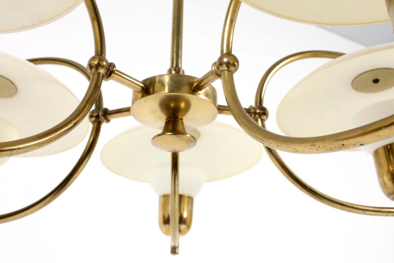 Danish Midcentury Chandelier in Brass & Glass Designed by Ernst Voss, 1950s In Good Condition In Lejre, DK