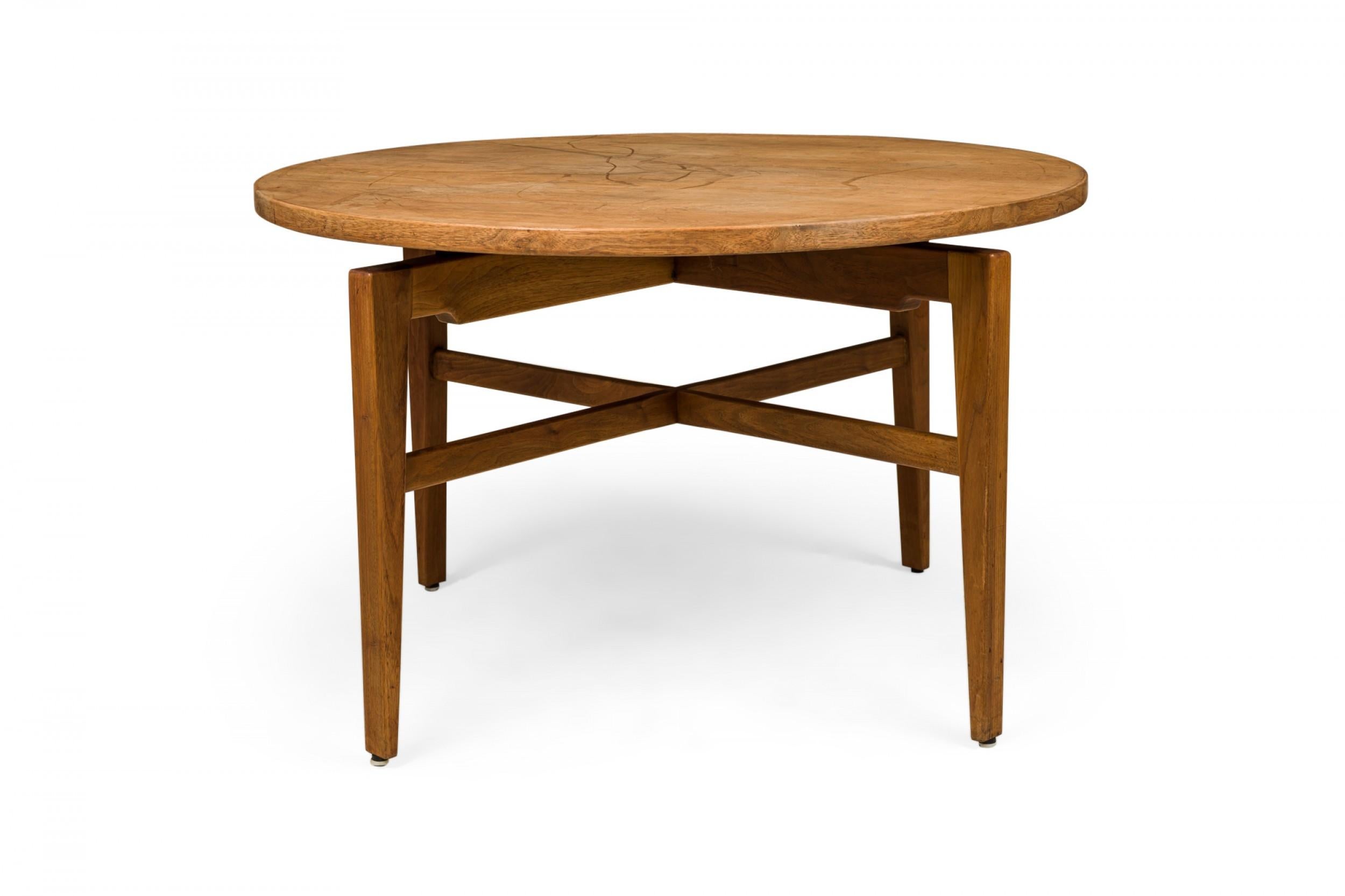 revolving dining table