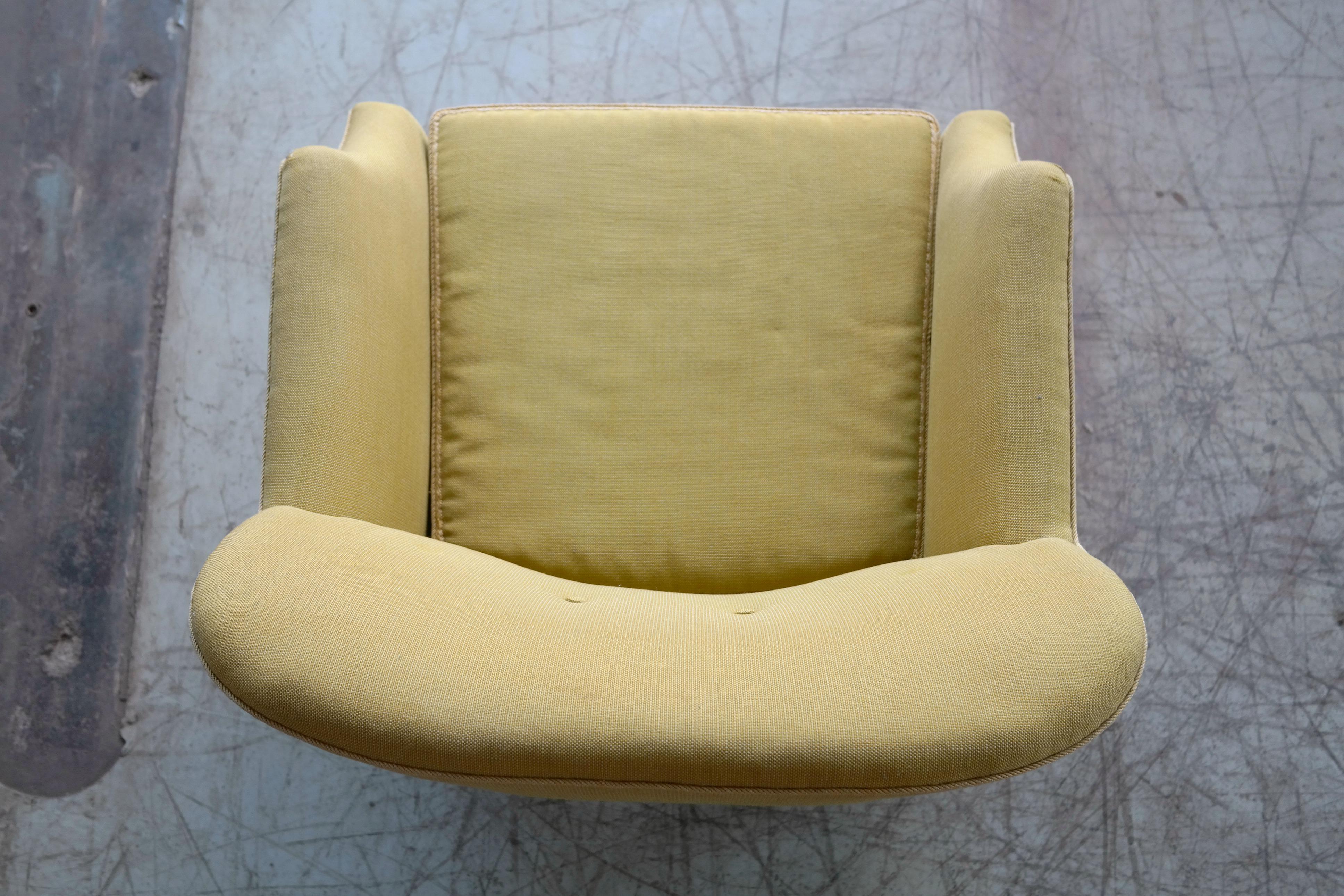 Danish Midcentury Classic Lounge Chair by Master Carpenter Georg Kofoed 4