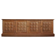 Mid Century danois, buffet bas rectangulaire classique brutaliste en Oak Oak, années 1950