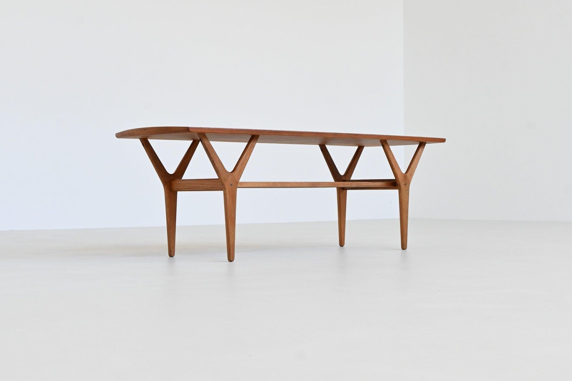 Scandinavian Modern Danish Mid-Century coffee table in the style of Kurt Ostervig Denmark 1960