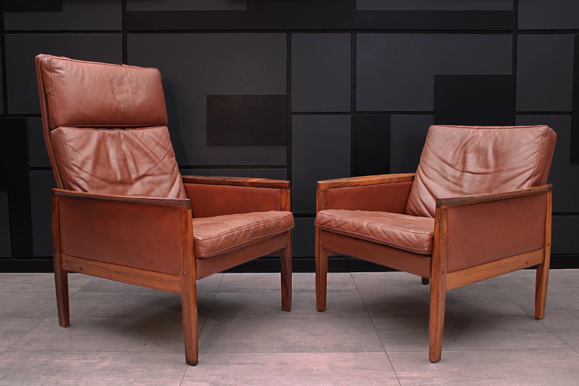 Danish Midcentury Cognac Leather and Rosewood Lounge Chair by Hans Olsen 3