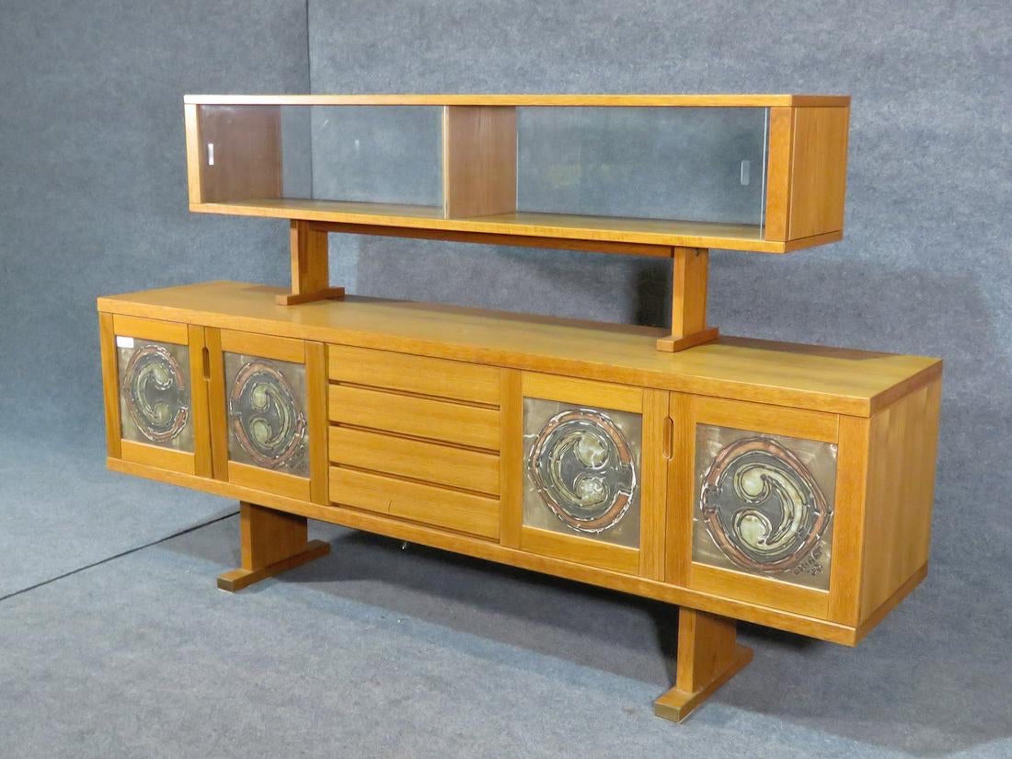 Tile front credenza with topper in teak wood grain.
(Please confirm item location - NY or NJ - with dealer).
 