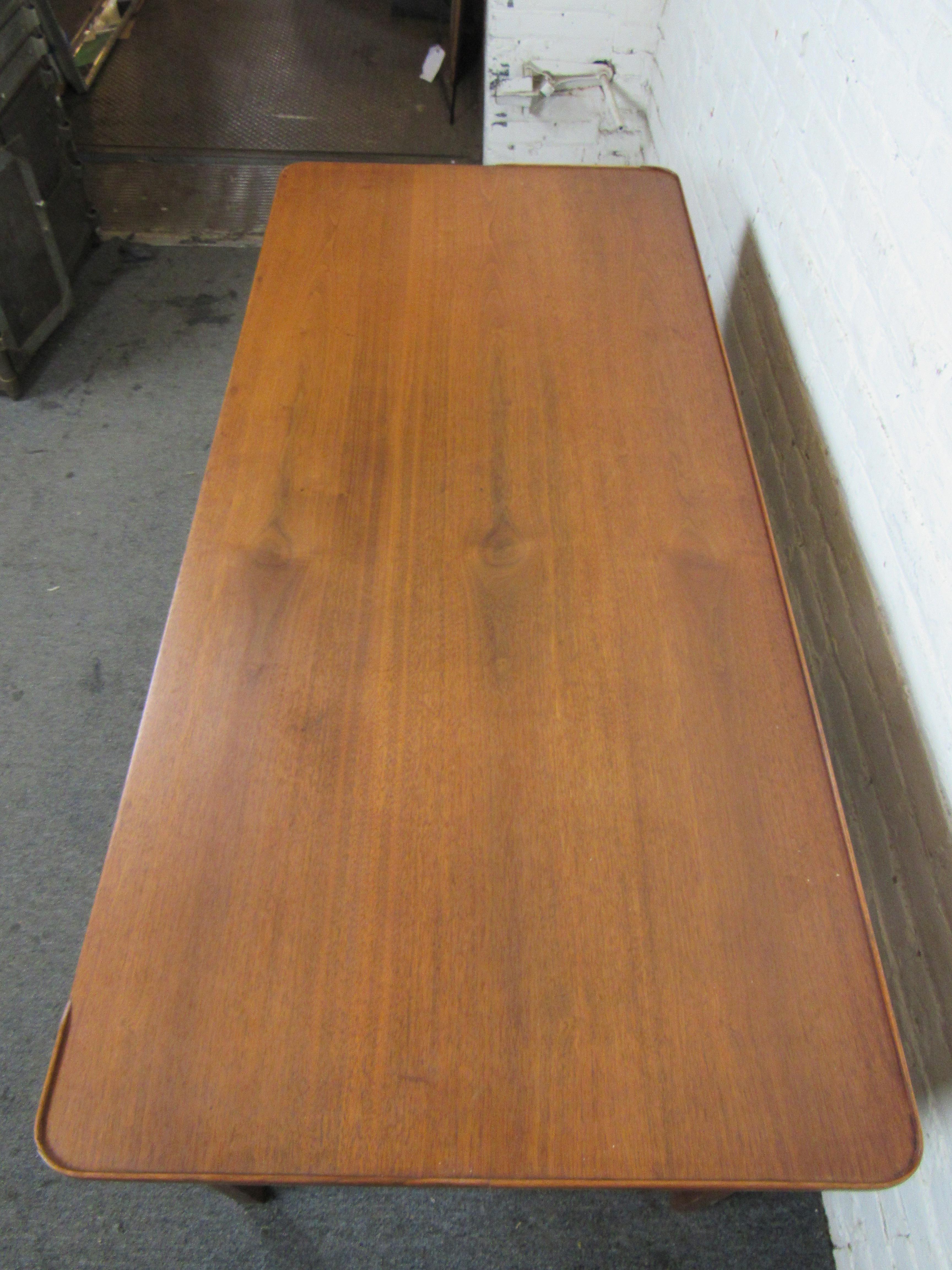 Danish Mid-Century Desk In Good Condition For Sale In Brooklyn, NY
