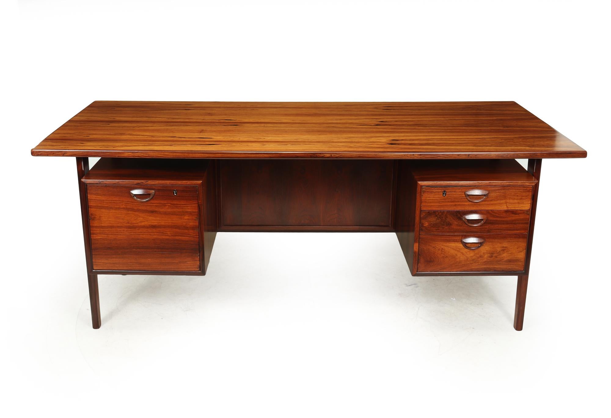 Danish Mid Century Desk Model FM59 by Kai Kristiansen In Excellent Condition In Paddock Wood Tonbridge, GB