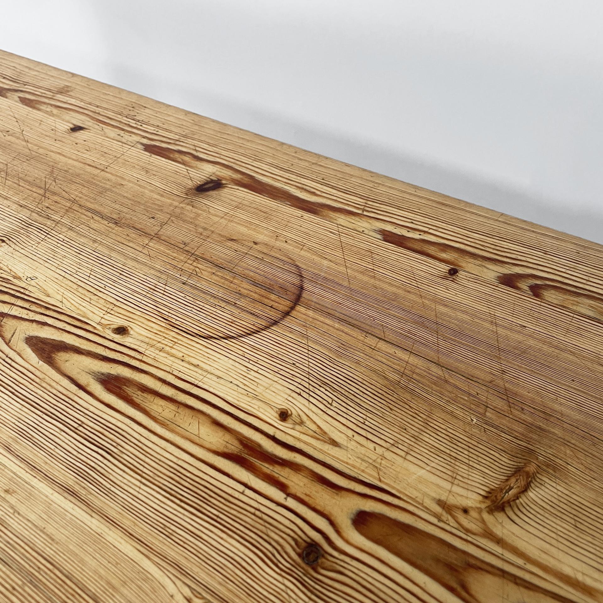 Danish mid-century modern dining table in wood, 1960s For Sale 7