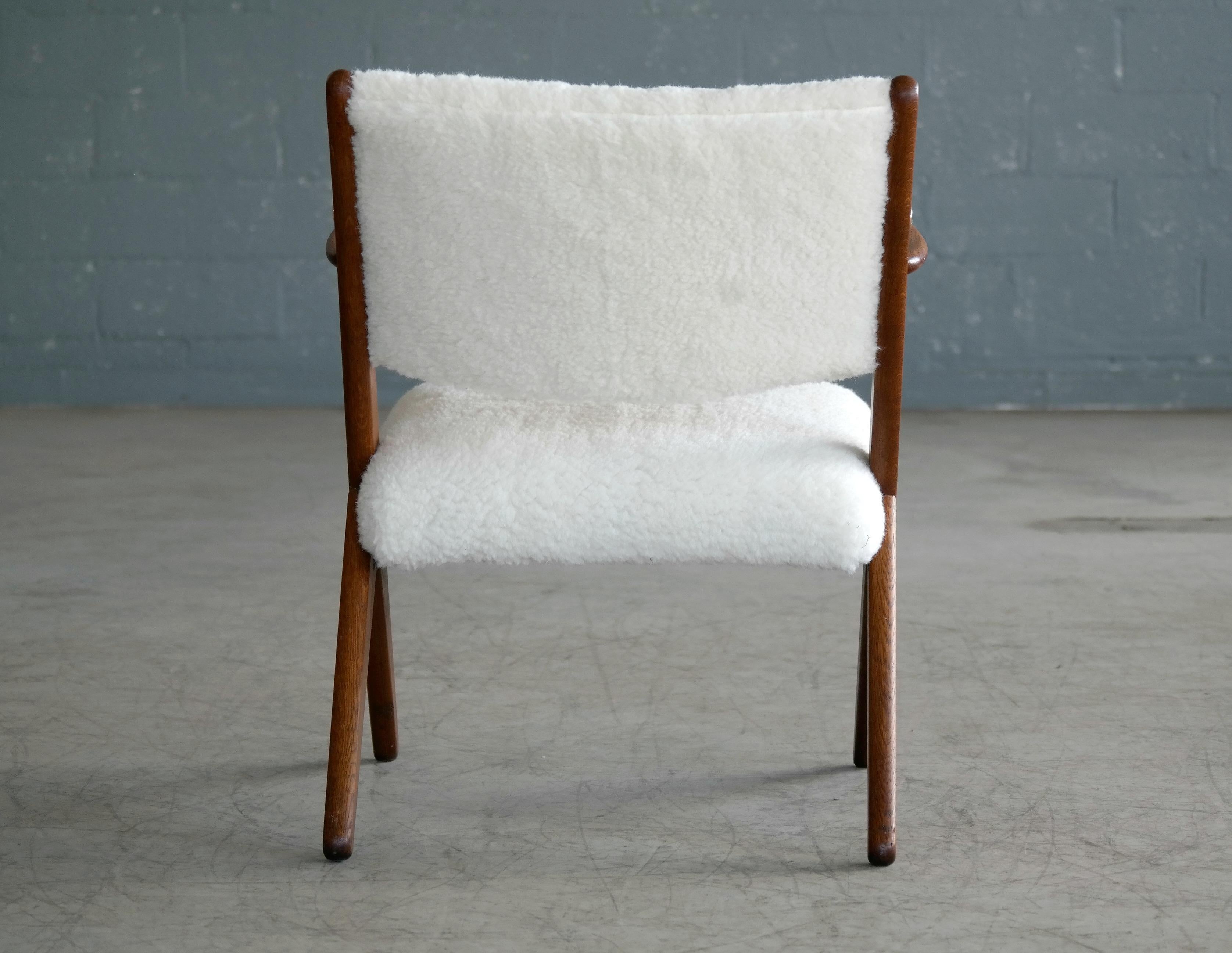 Danish Midcentury Easy Chair in Teak and Lambswool by Arne Hovmand-Olsen 4