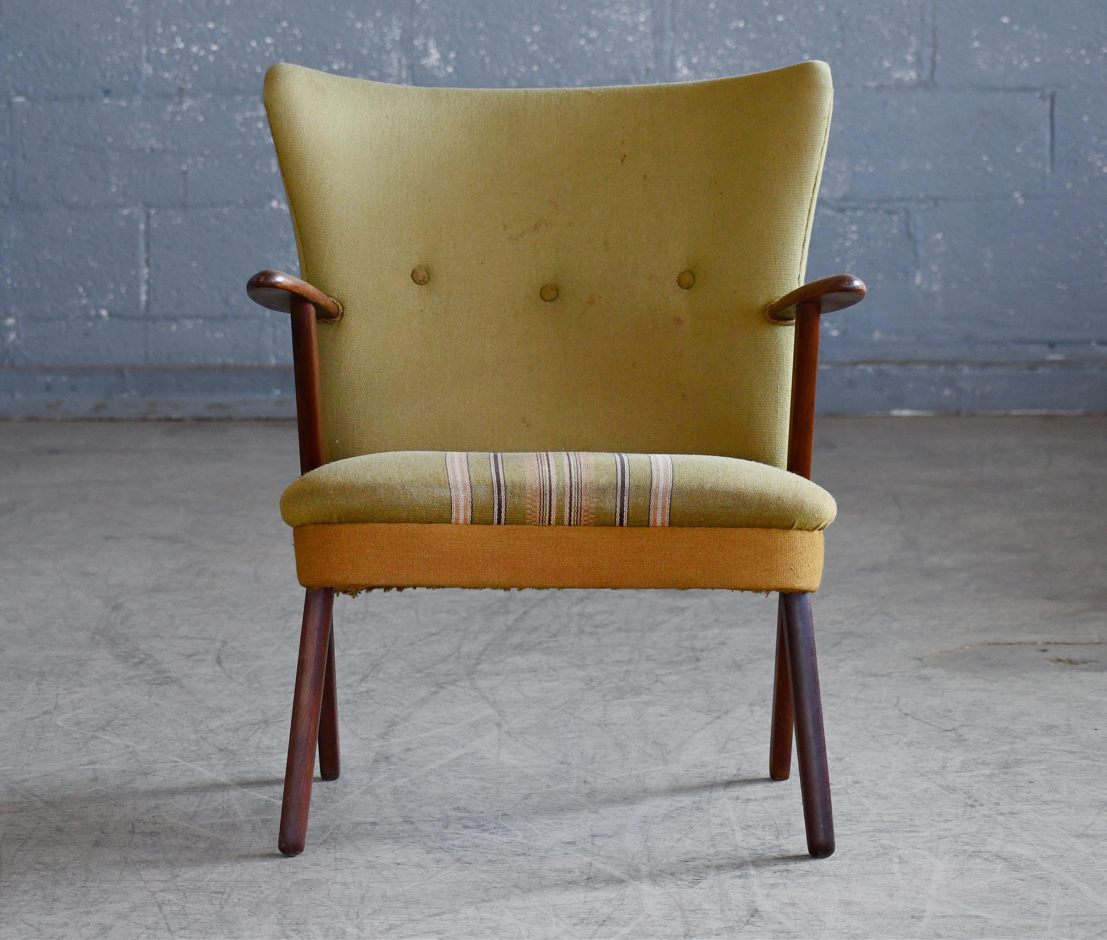 Danish mid-century Easy Chair Teak and original Striped Wool, 1950's For Sale 4