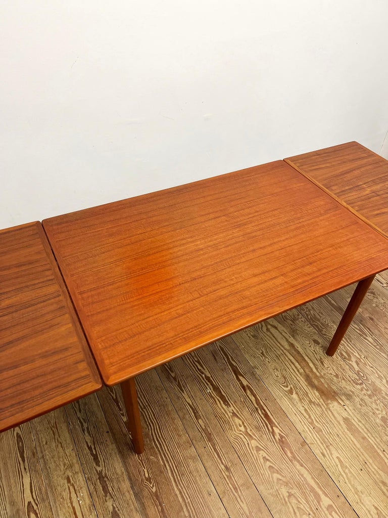 Danish MidCentury Expandable Teak Dining Table, Denmark, 1960s For