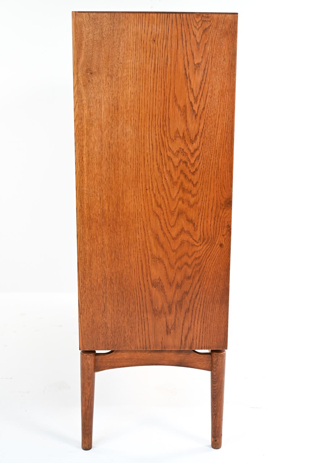 Danish Mid-Century Finn Juhl-Style Oak Cabinet 7