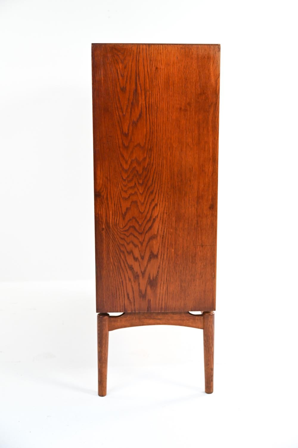 Danish Mid-Century Finn Juhl-Style Oak Cabinet 9