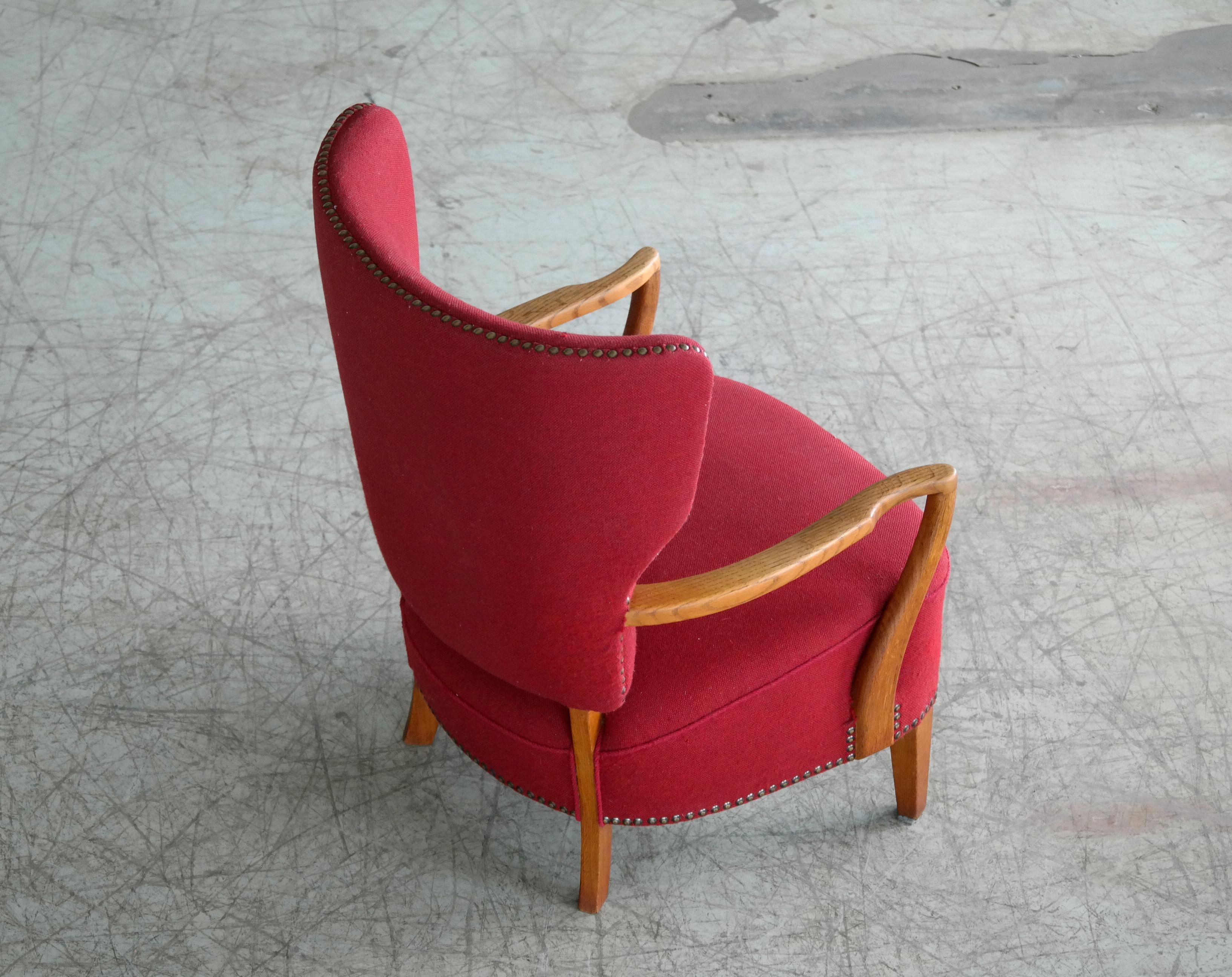 Danish Midcentury Floating Back Lounge Chair in the Style of Otto Schulz 4
