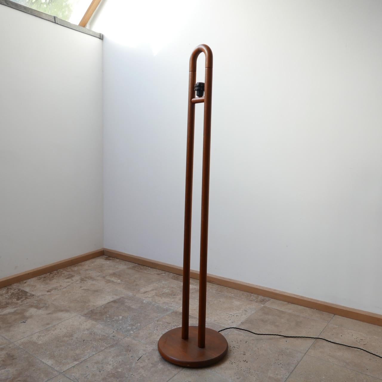 A uniquely formed floor lamp by +LYS.

Denmark, circa 1960s.

Likely teak but possibly beechwood, re-wired with black silk flex.

Dimensions: 146 height x 36 diameter in cm.


   