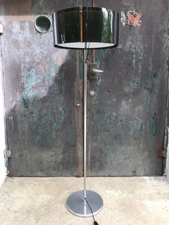 Danish Midcentury Floor Lamp in a Very Stylish Period Design By Kemp & Lauritzen