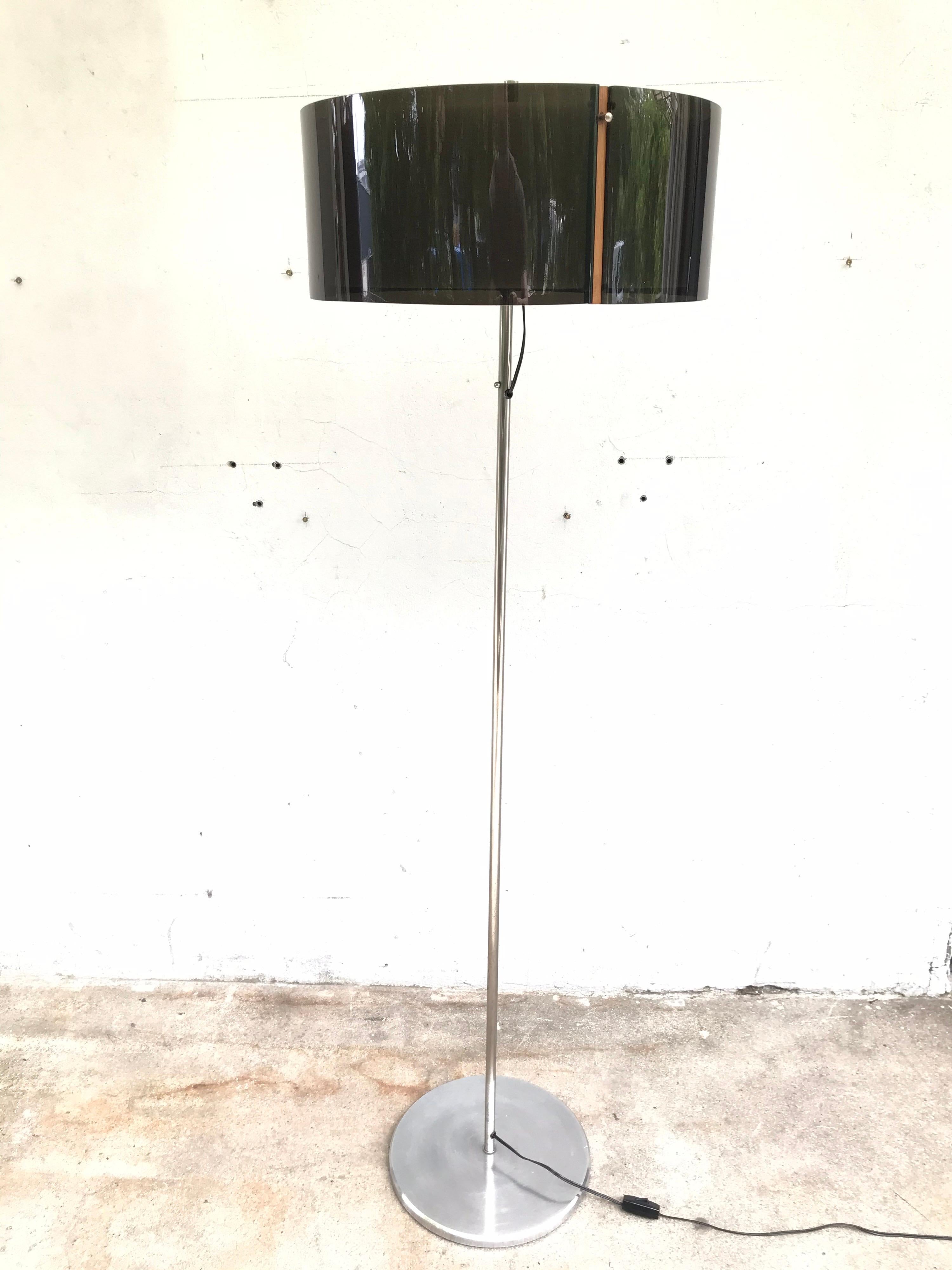 Mid-Century Modern Danish Midcentury Floor Lamp in a Very Stylish Period Design By Kemp & Lauritzen For Sale