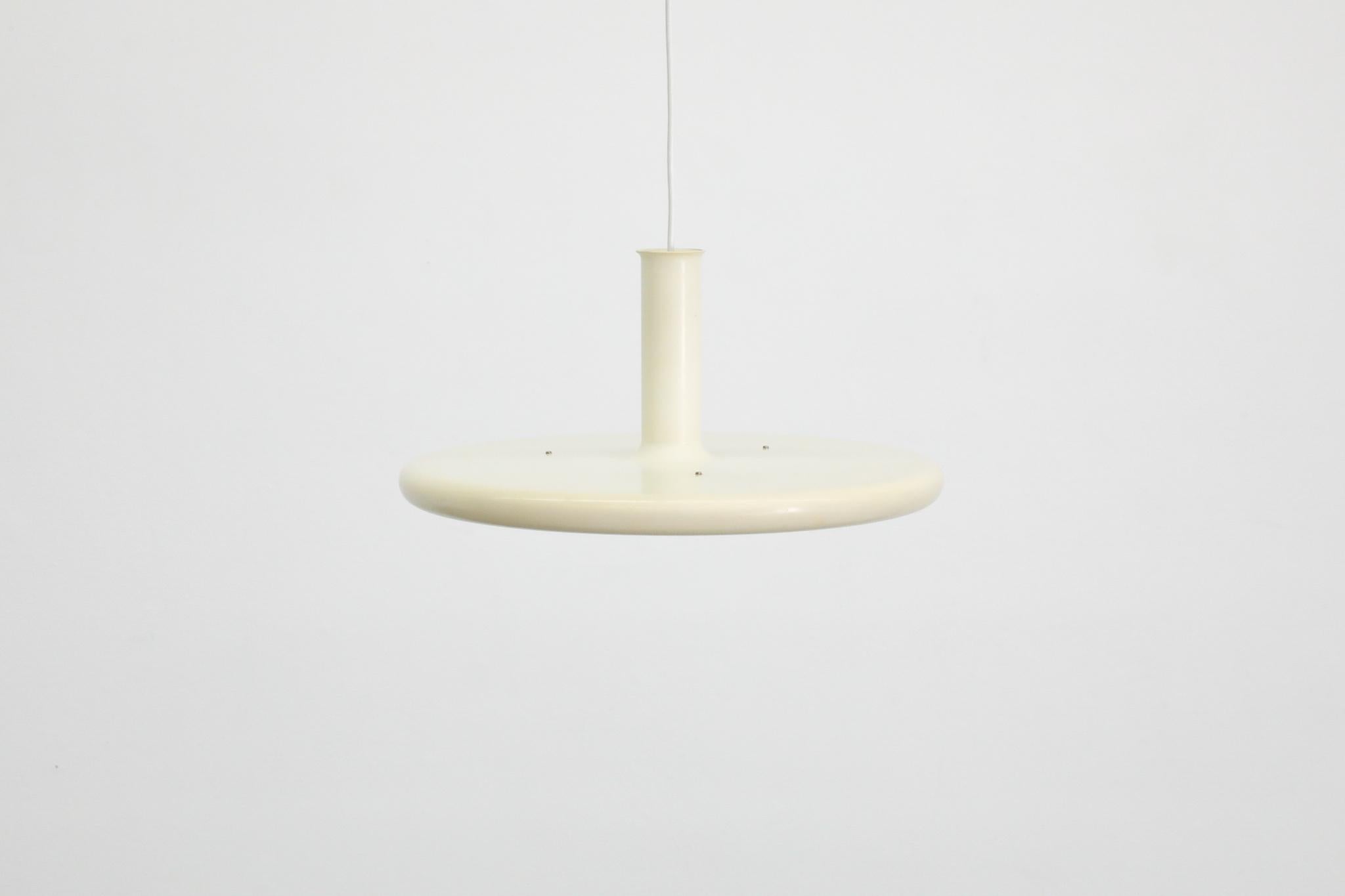 Lampada a sospensione danese del metà secolo Fog and Morup 'Optima 6' di Hans Due In condizioni buone in vendita a Los Angeles, CA