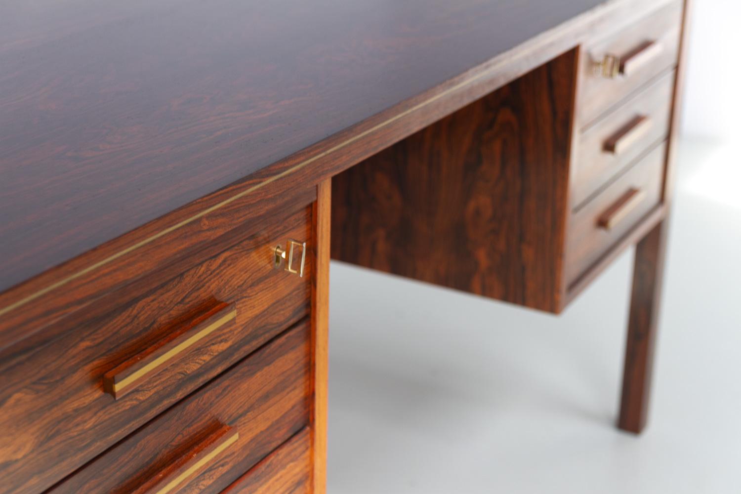 Mid-20th Century Danish Mid-Century Freestanding Rosewood Desk by Gunnar Falsig, 1960s. For Sale