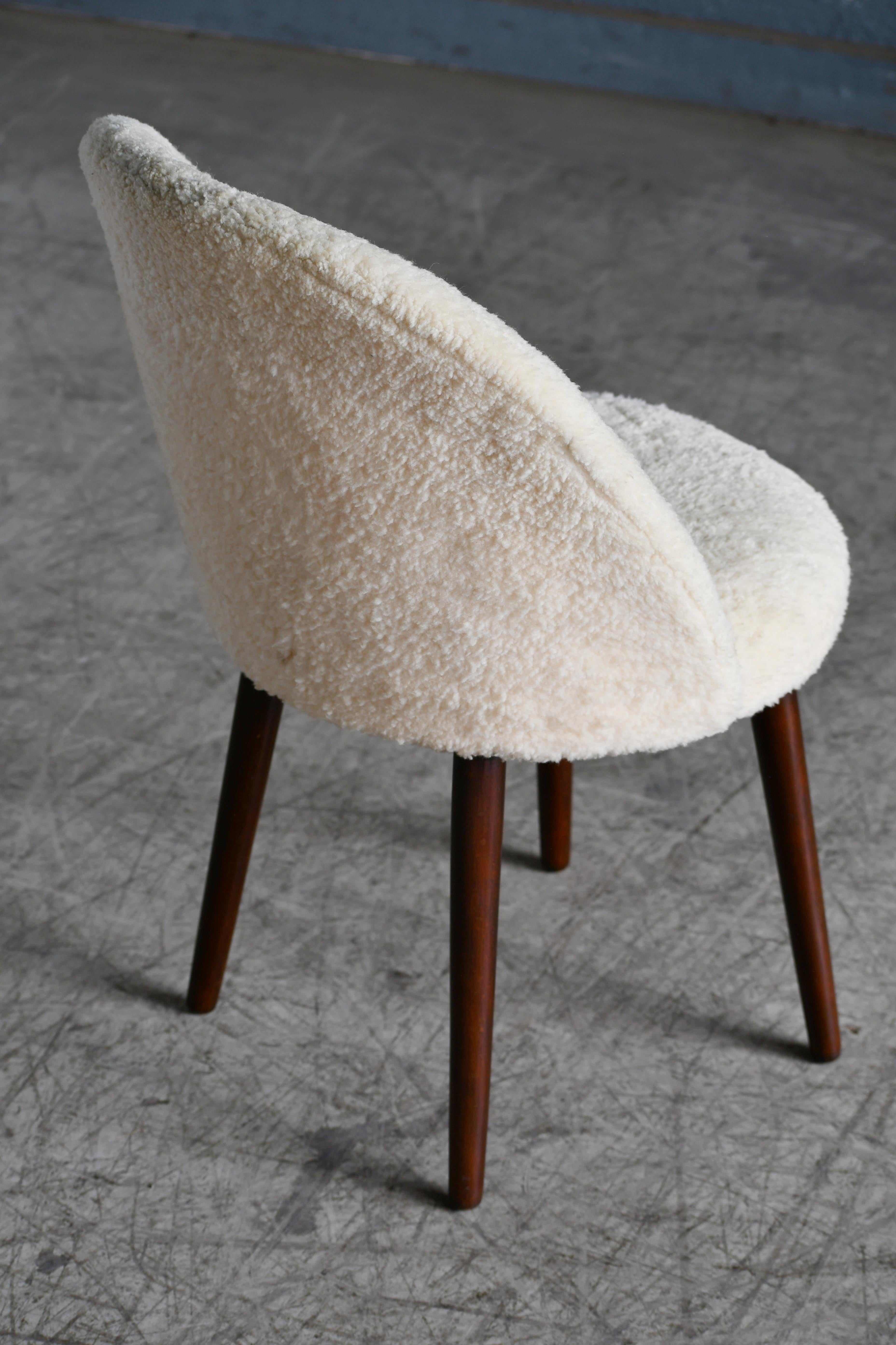 Mid-Century Modern Danish Midcentury Frode Holm Style Accent or Vanity Chair in Lambskin 'v'