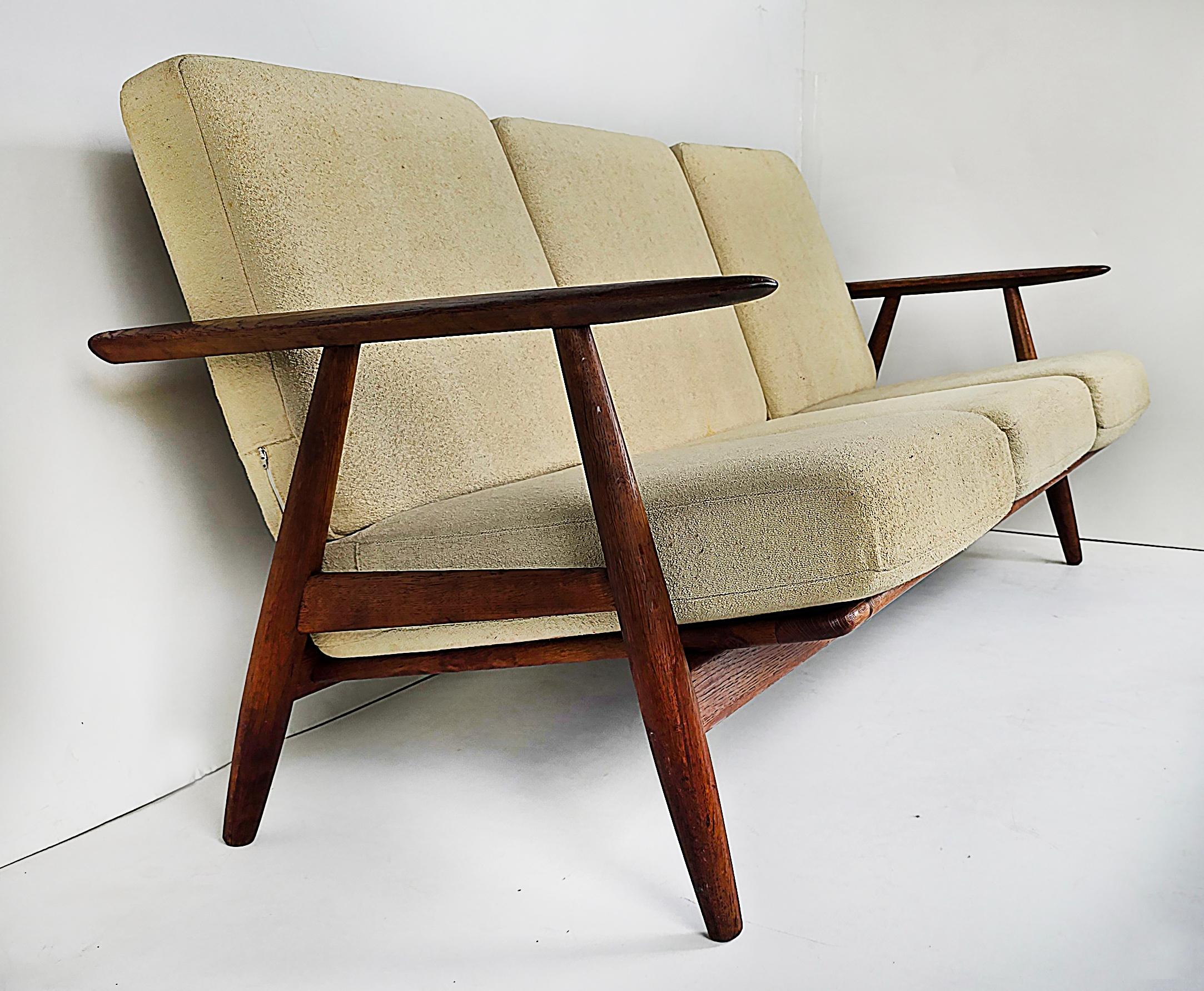Sofá danés moderno de mediados de siglo Hans Wegner 