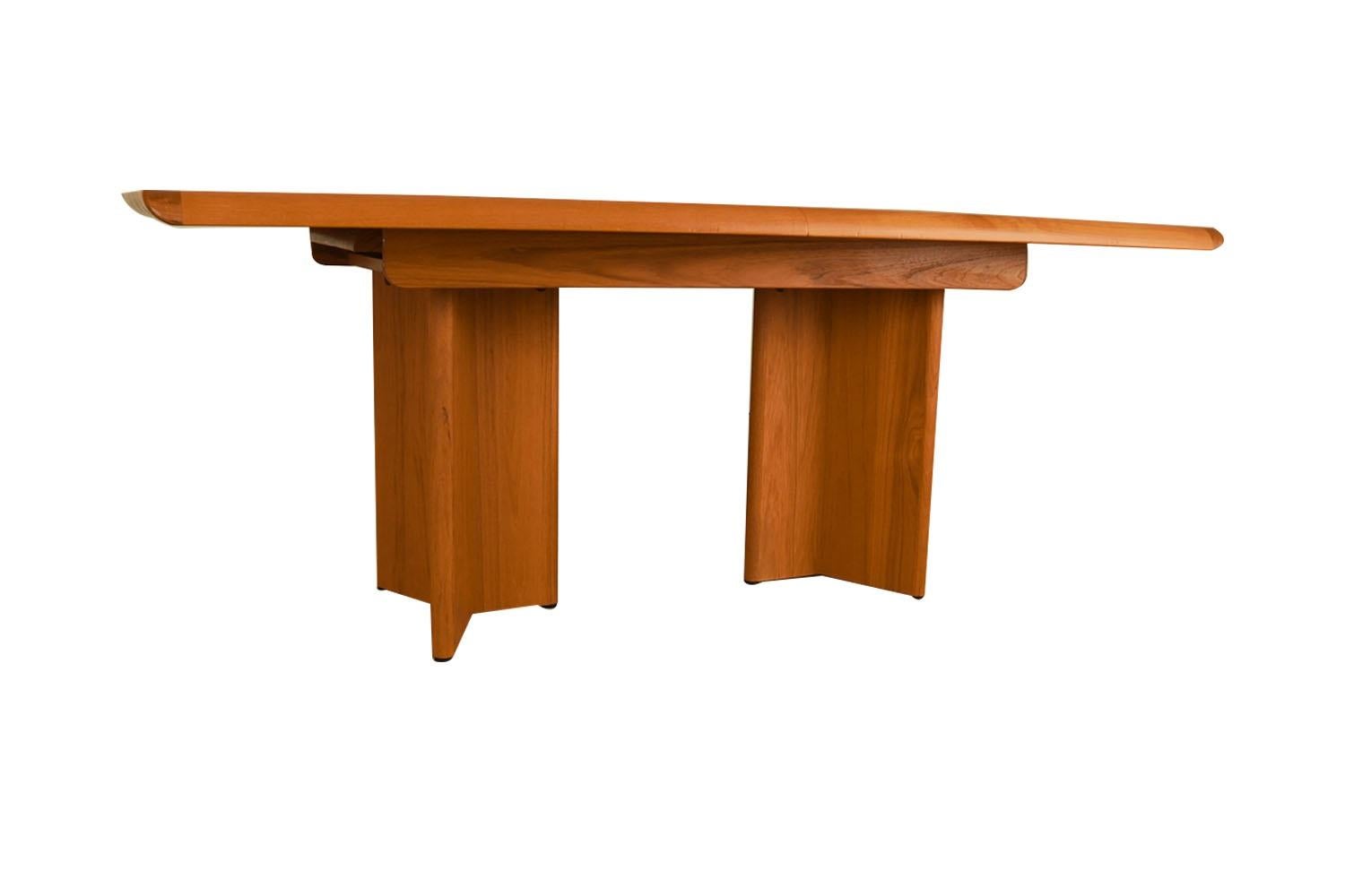 Danish Mid Century Henning Kjaernulf Expandable Dining Table  3