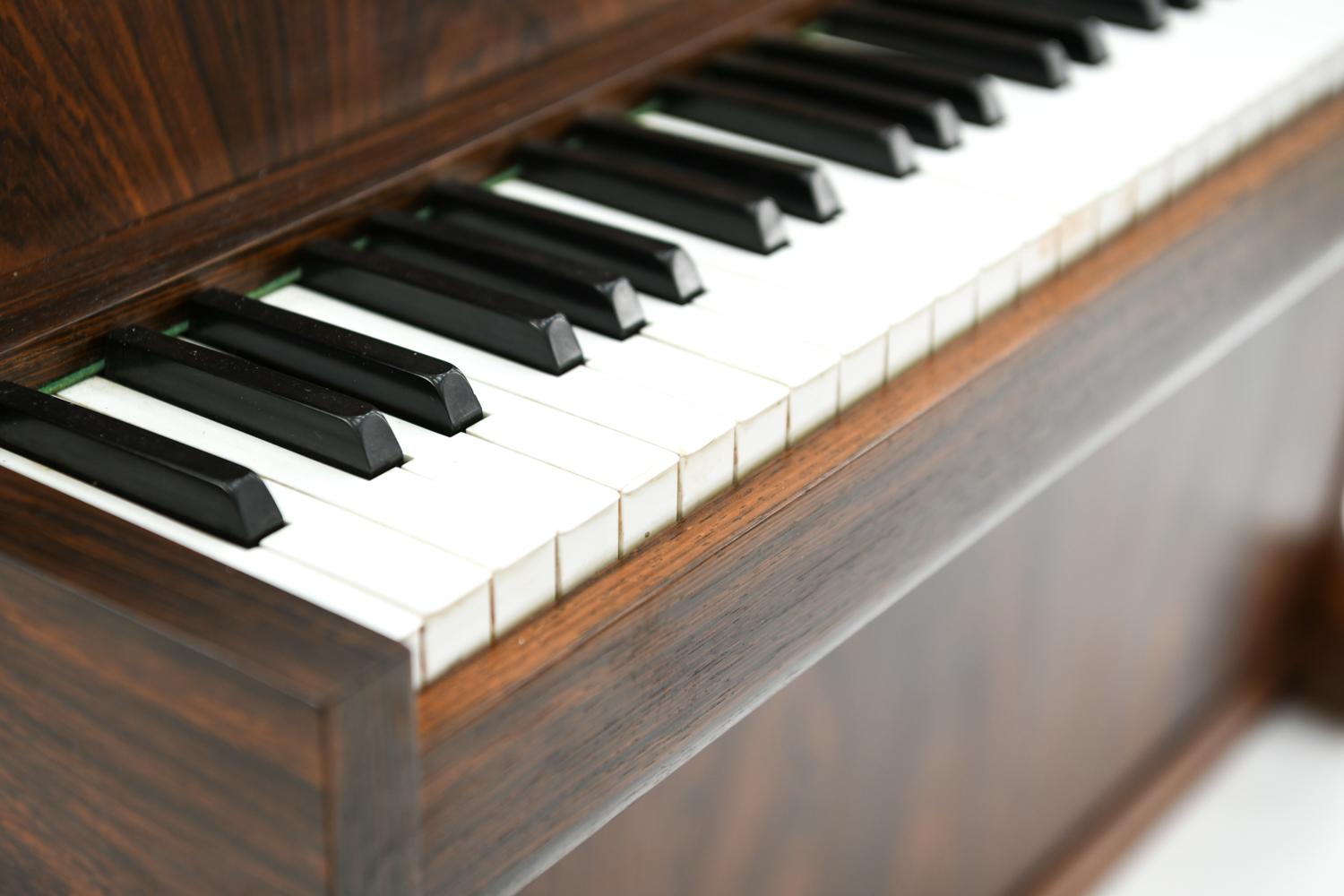 Danish Midcentury Hindsberg Rosewood Pianette In Good Condition In Norwalk, CT