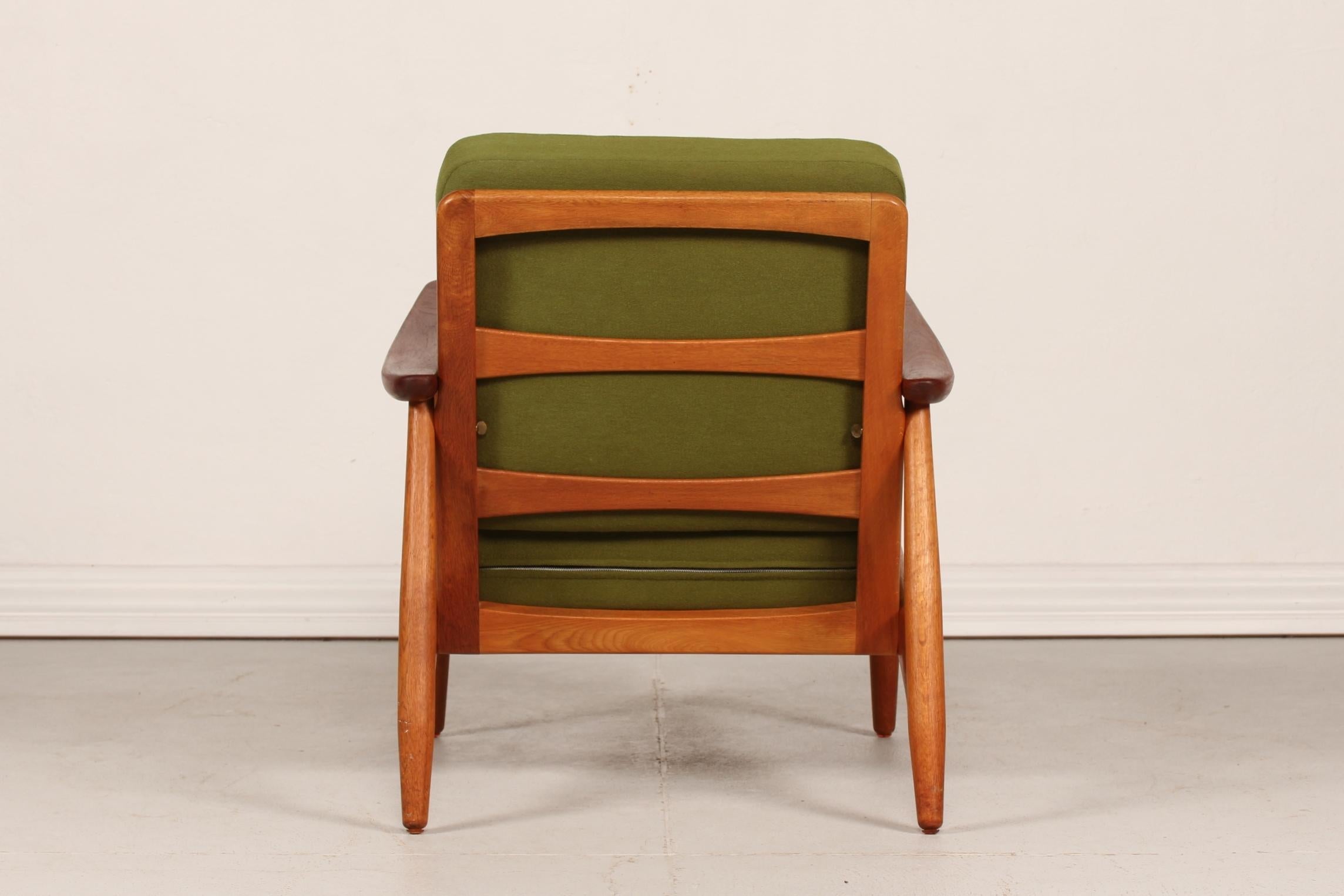 Danish Midcentury Johannes Andersen Oak and Teak Easy Chair Model 121 ...