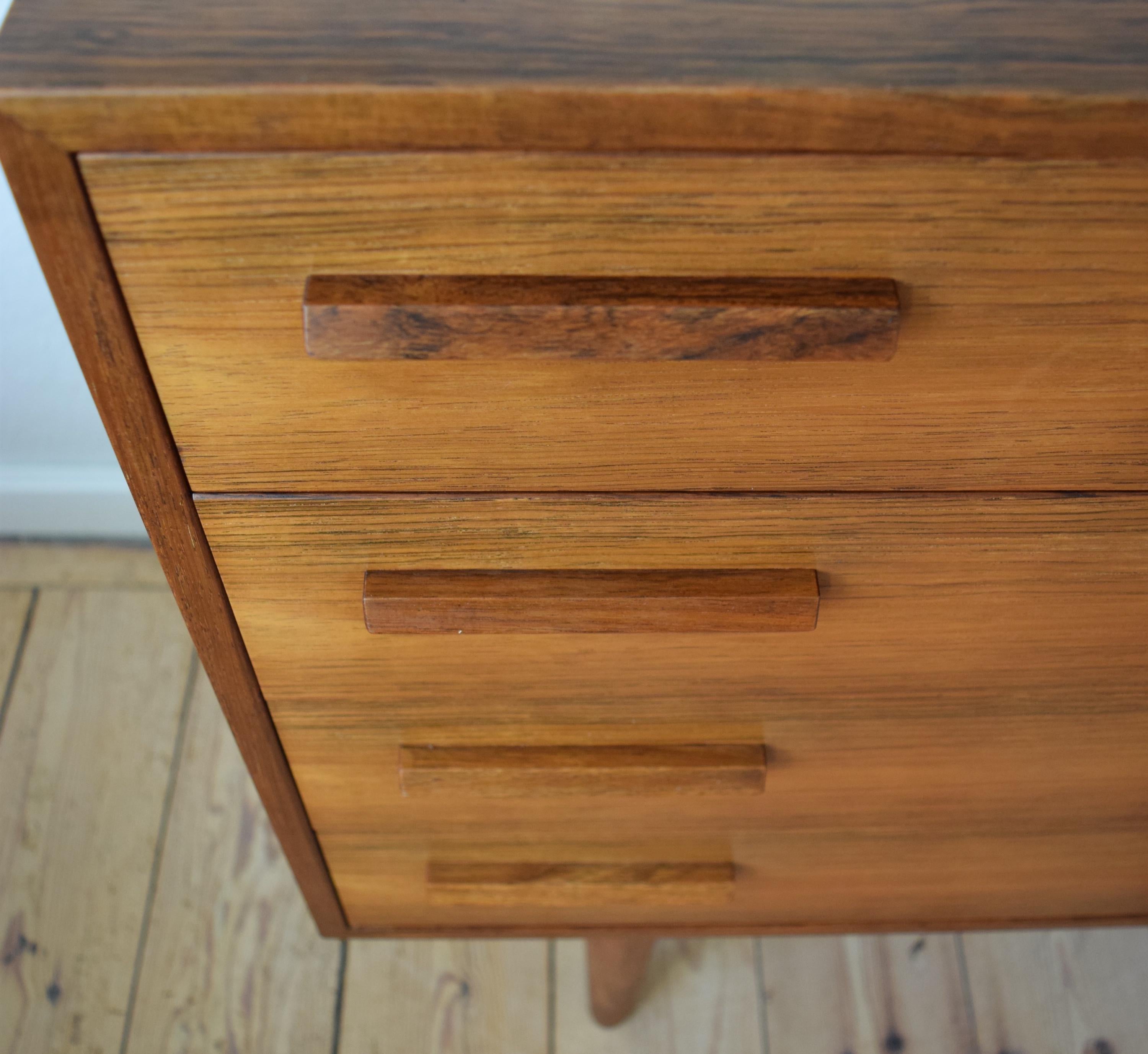 Danish Midcentury Kai Kristiansen Rosewood Chest of Drawers for FM Møbler, 1960s 4