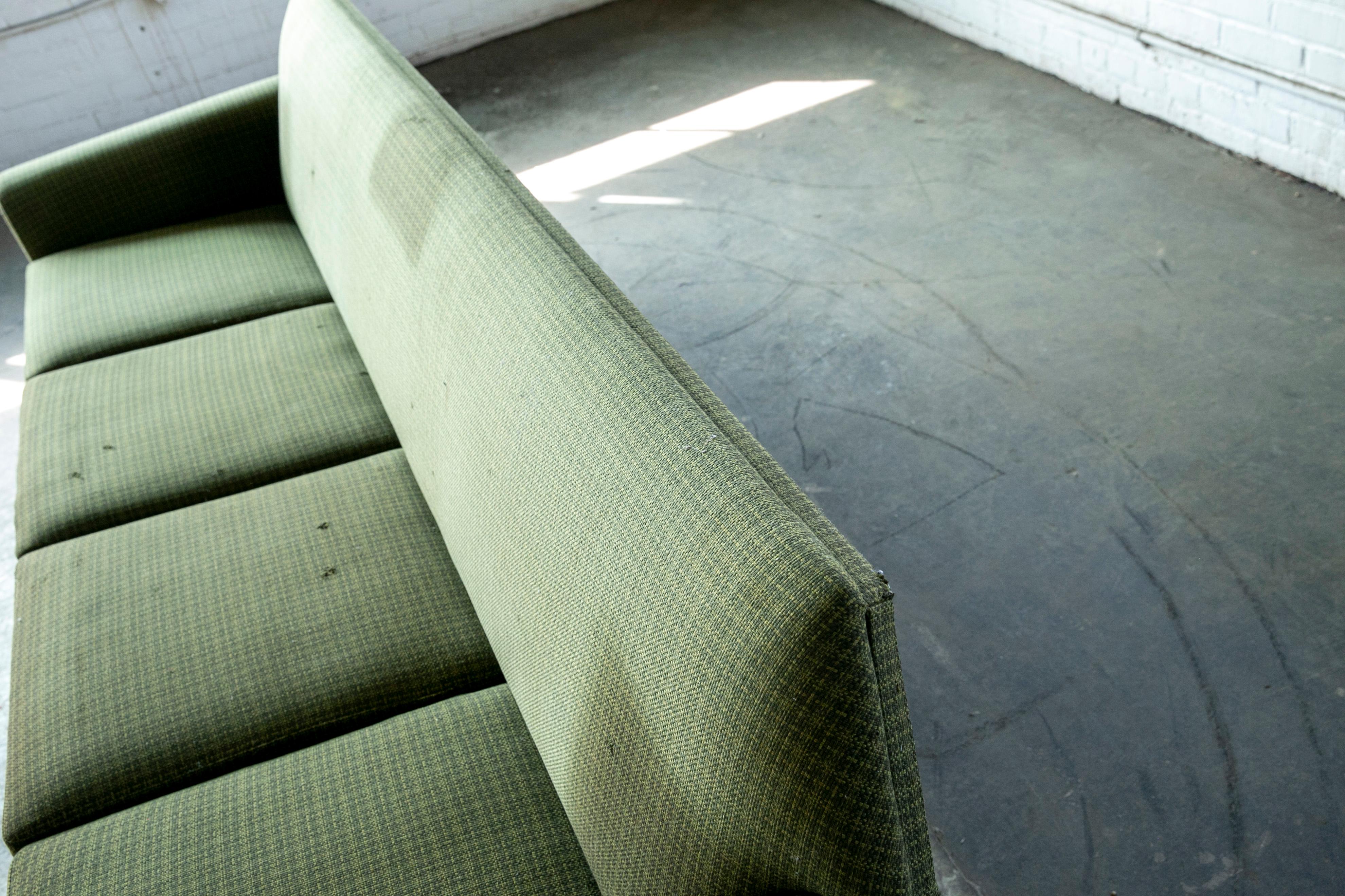Dänisches Mid-Century-Sofa, Kurt Stervig zugeschrieben, großes dänisches Viersitzer-Sofa, 1960er Jahre im Angebot 3