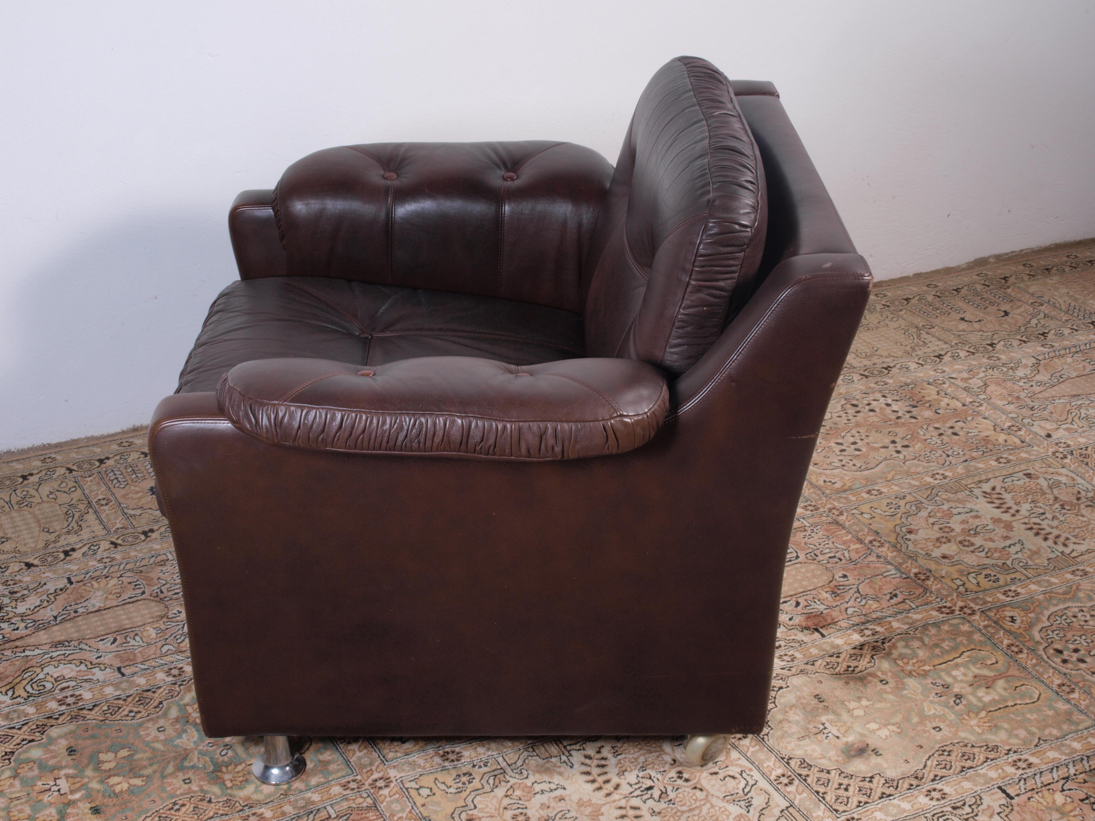 Danish Mid-century Leather Lunge Chair 1970s 4