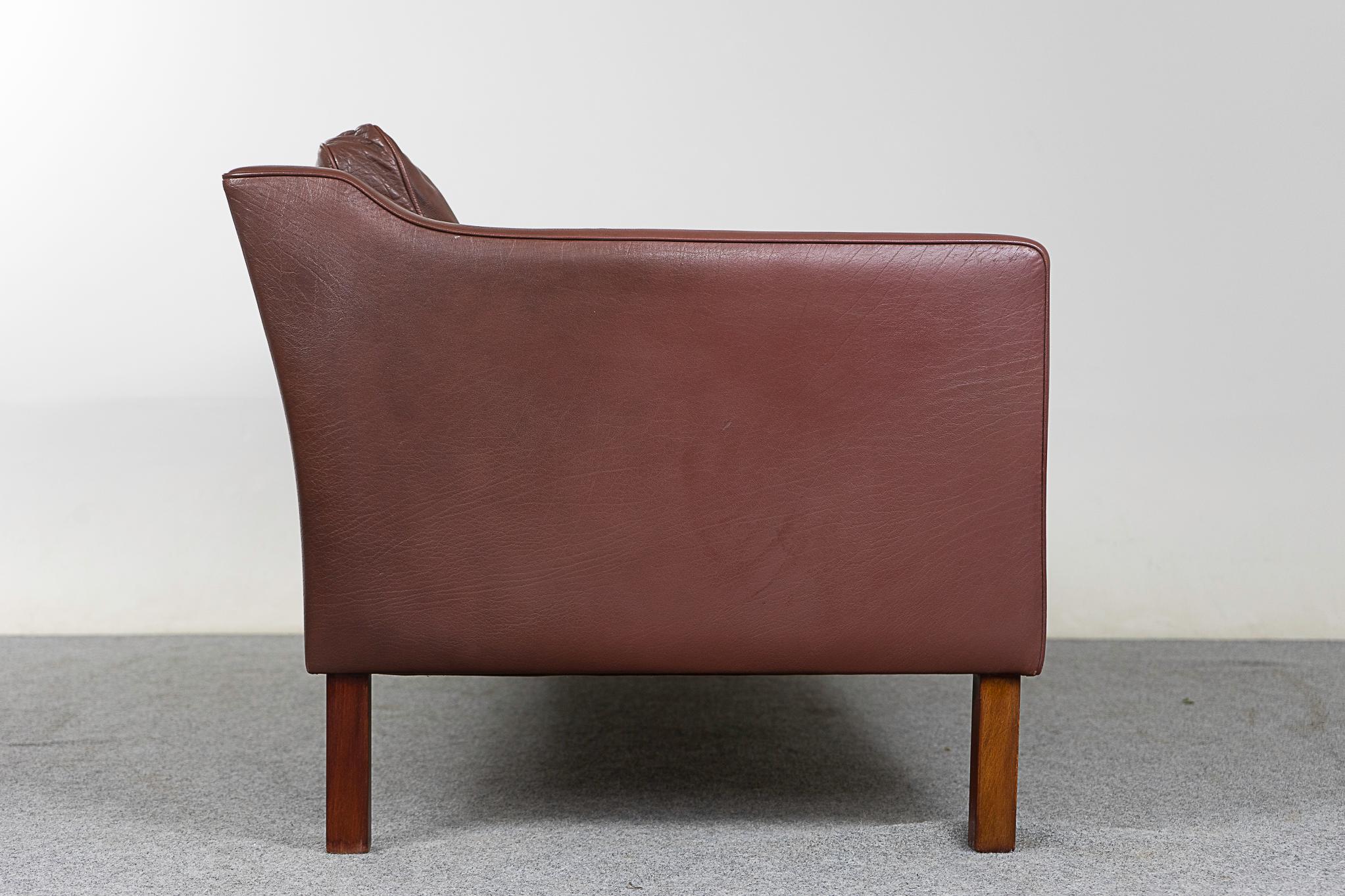 Danish Mid-Century Leather Sofa For Sale 3