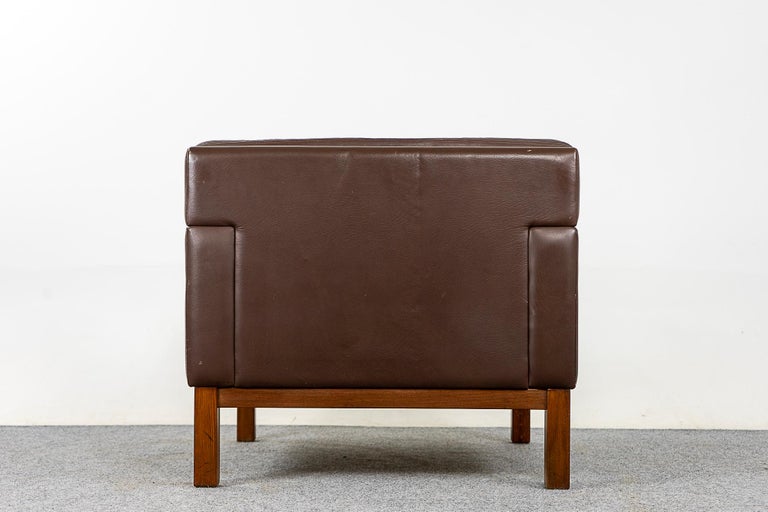 Danish Mid-Century Leather & Teak Lounge Chair For Sale 5