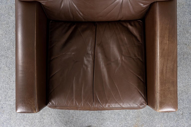 Danish Mid-Century Leather & Teak Lounge Chair For Sale 1