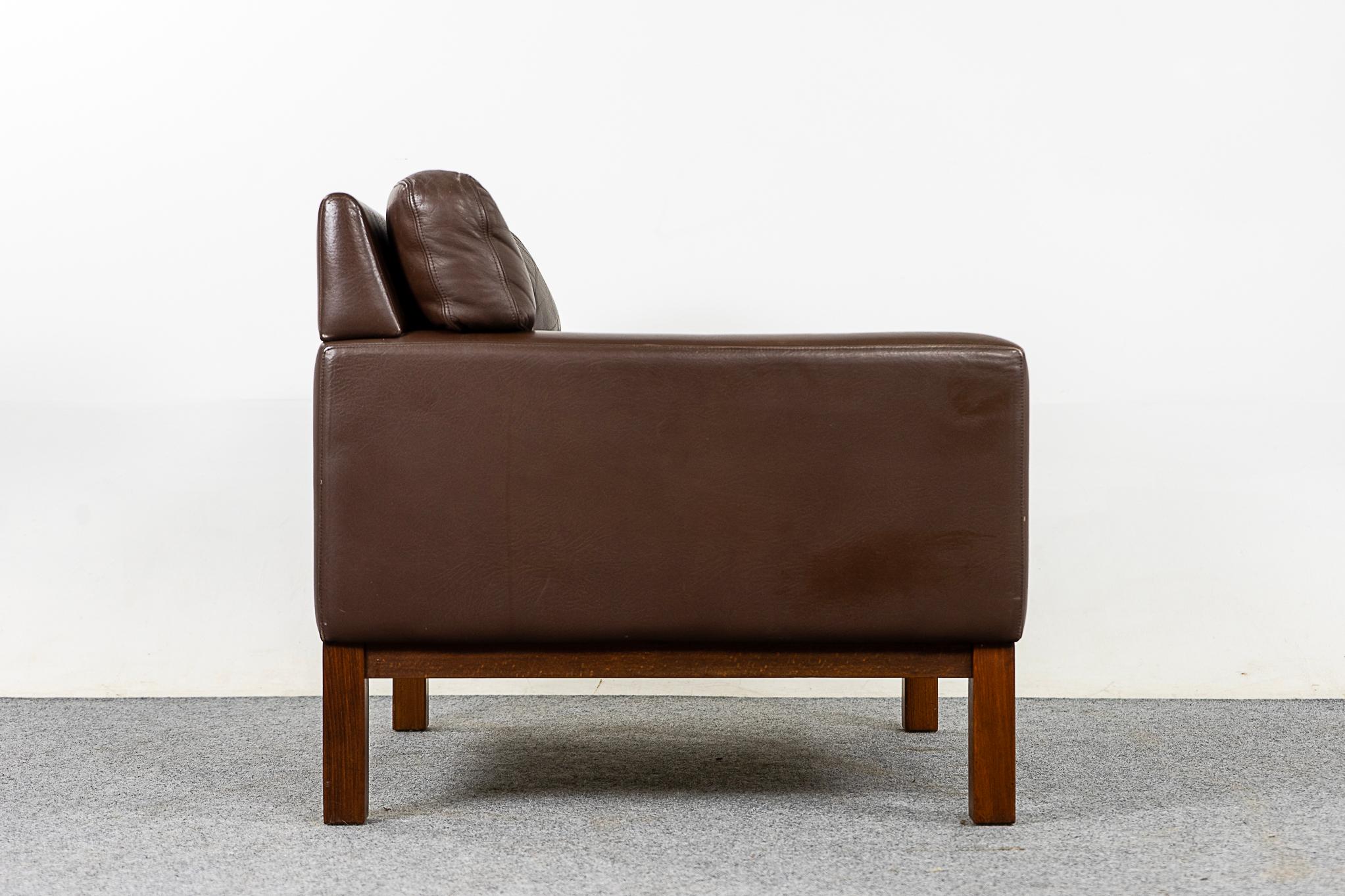 Danish Mid-Century Leather & Teak Lounge Chair 2