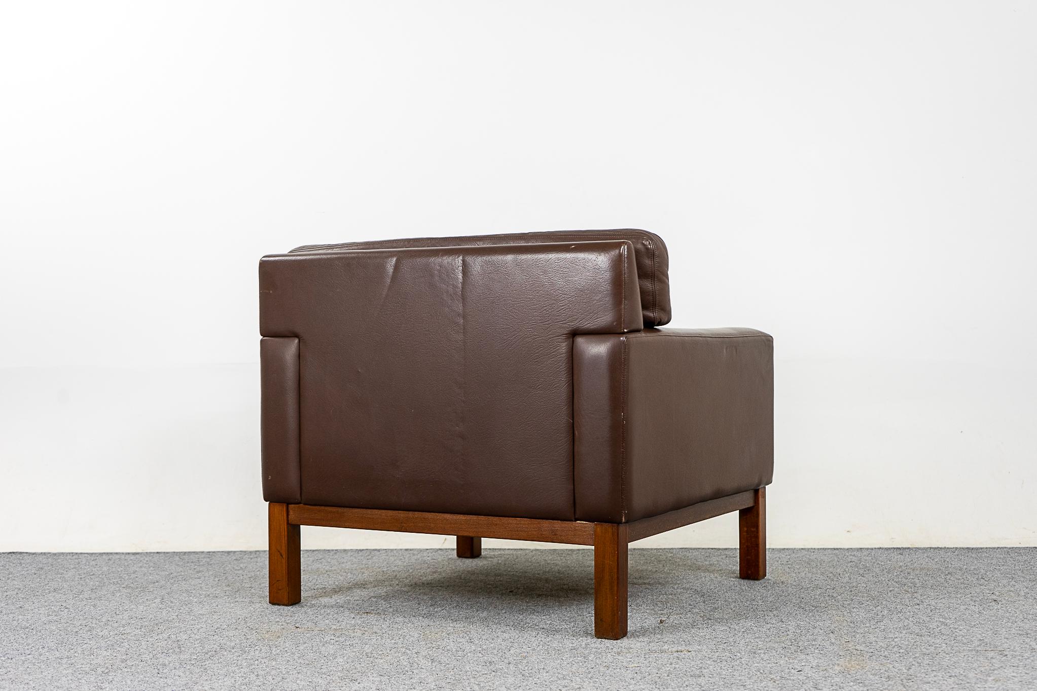 Danish Mid-Century Leather & Teak Lounge Chair 4