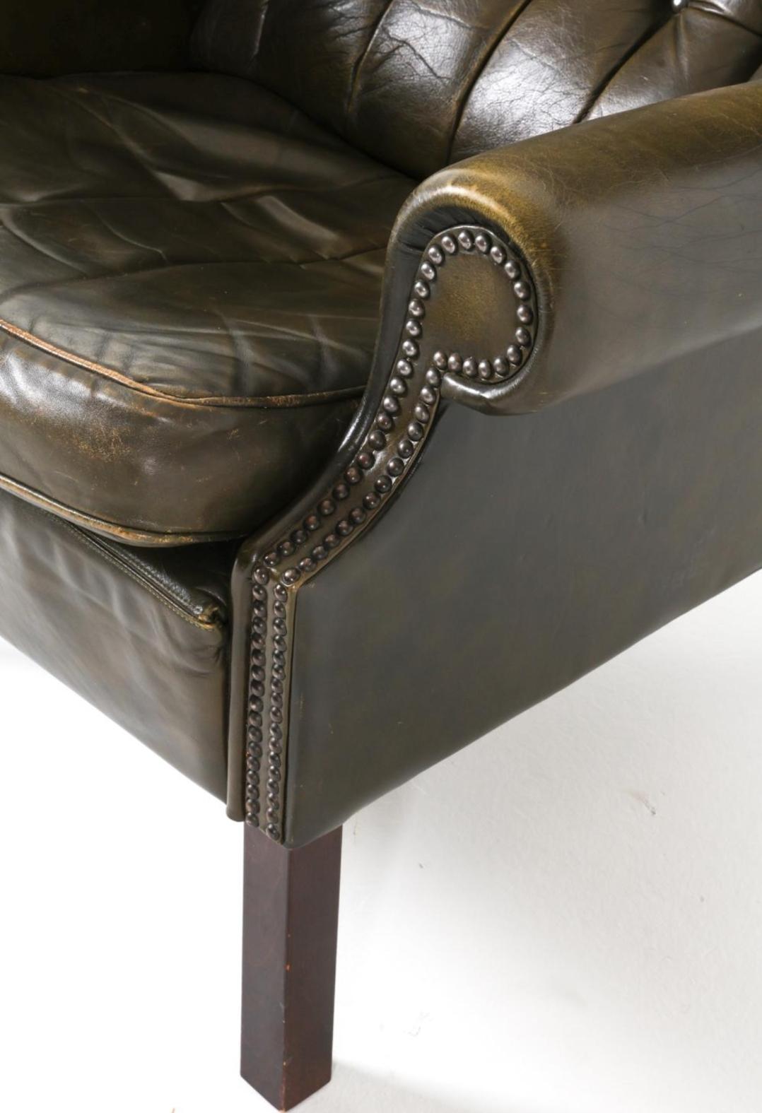 Chaise à dossier et pouf en cuir danois du milieu du siècle, années 1960 en vente 1
