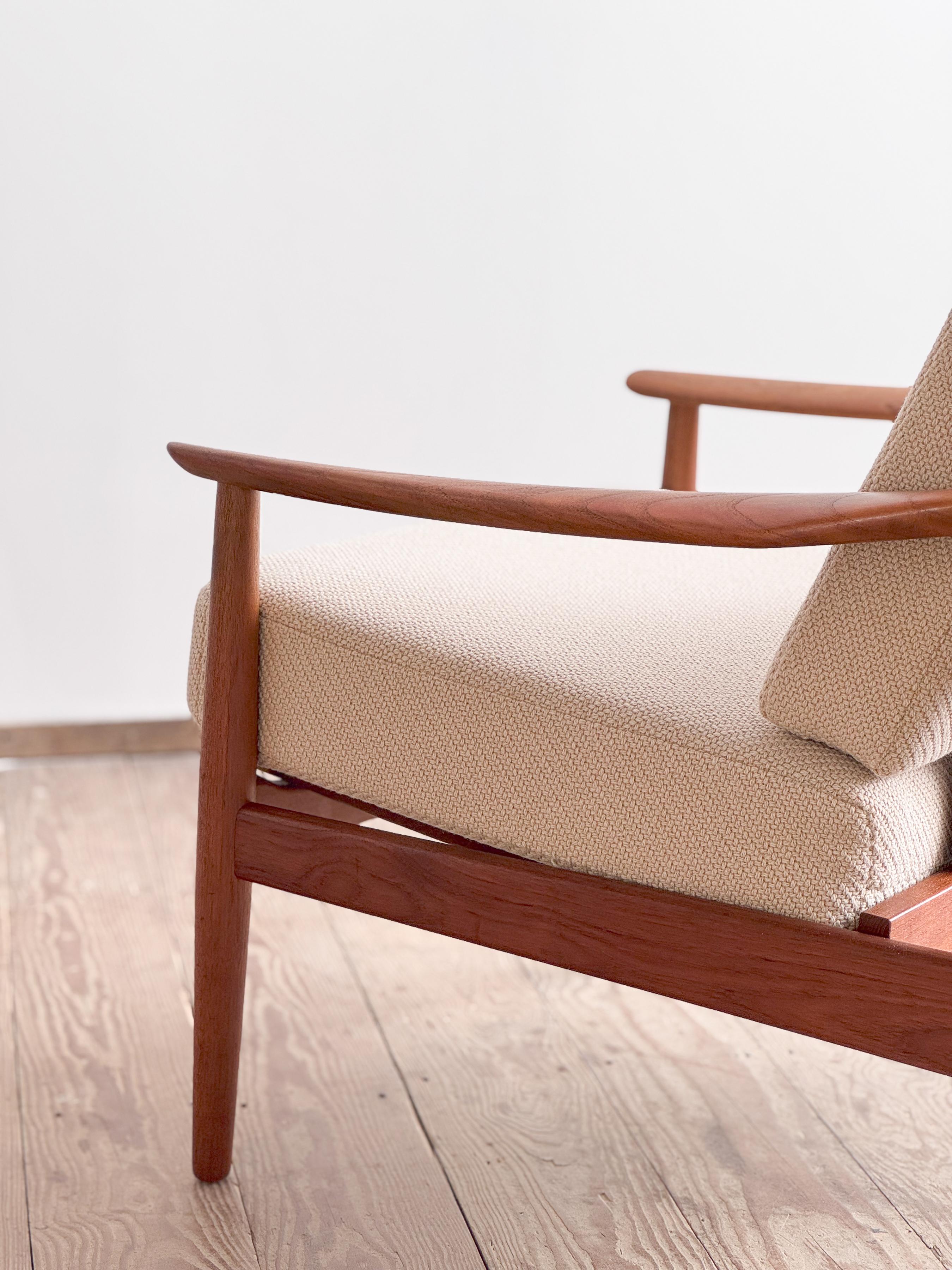 Danish Mid-Century Lounge Armchair, Teak Easy Chair by Arne Vodder, France & Son 2
