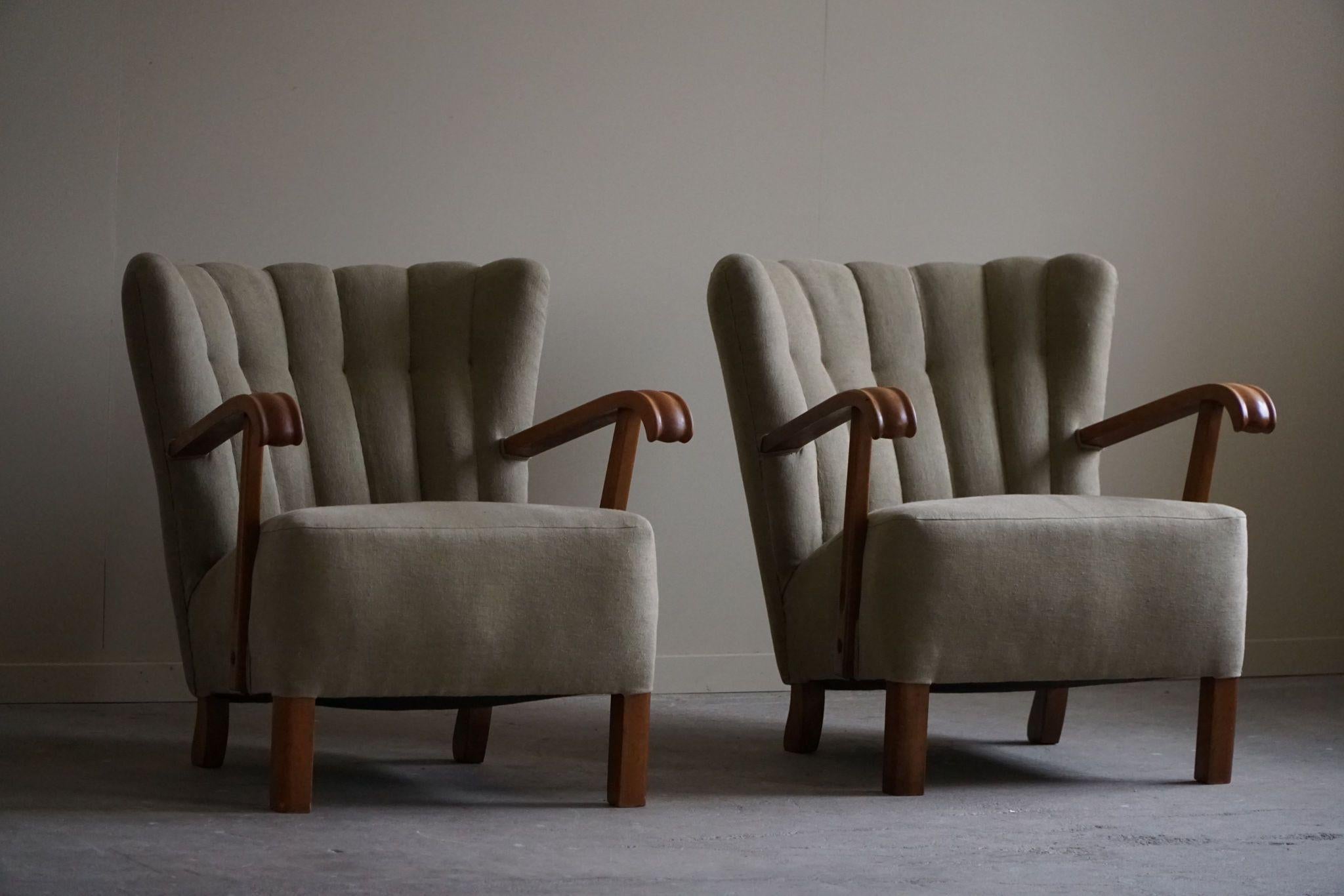 Danish Mid Century Lounge Chairs, Reupholstered in a Olive Green Linen, 1960s 8
