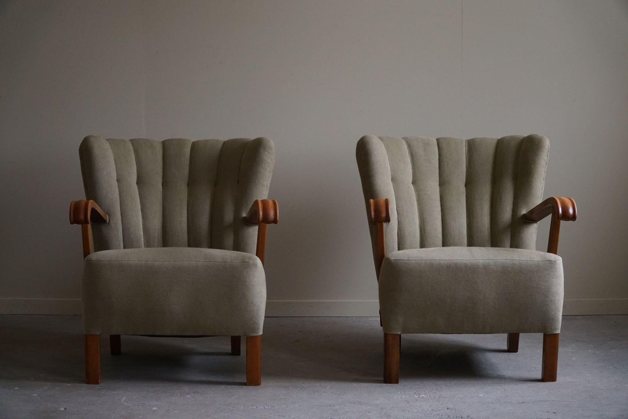 Danish Mid Century Lounge Chairs, Reupholstered in a Olive Green Linen, 1960s 9