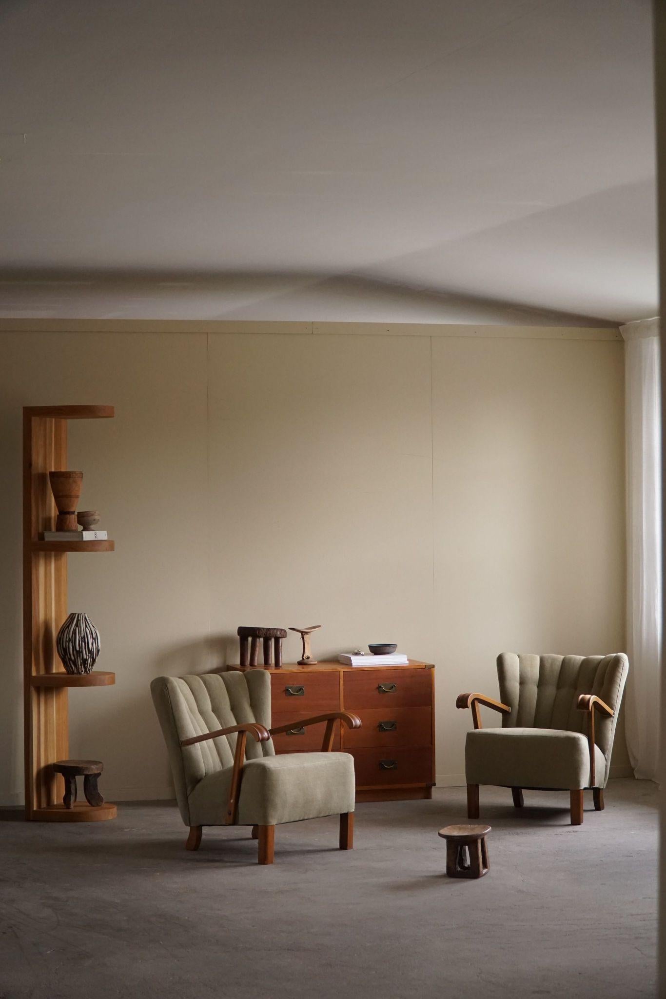 Danish Mid Century Lounge Chairs, Reupholstered in a Olive Green Linen, 1960s 10
