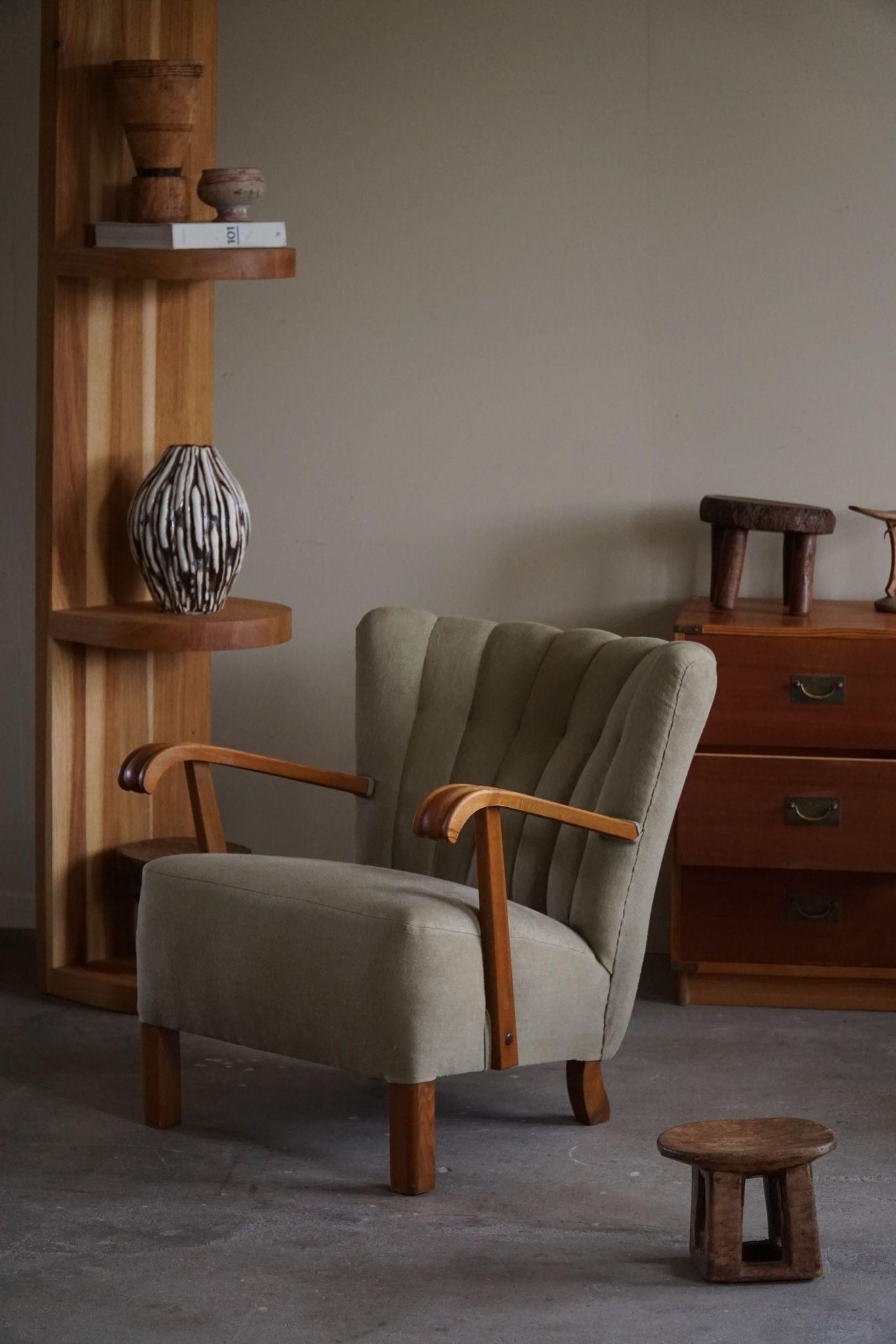 Danish Mid Century Lounge Chairs, Reupholstered in a Olive Green Linen, 1960s In Good Condition In Odense, DK