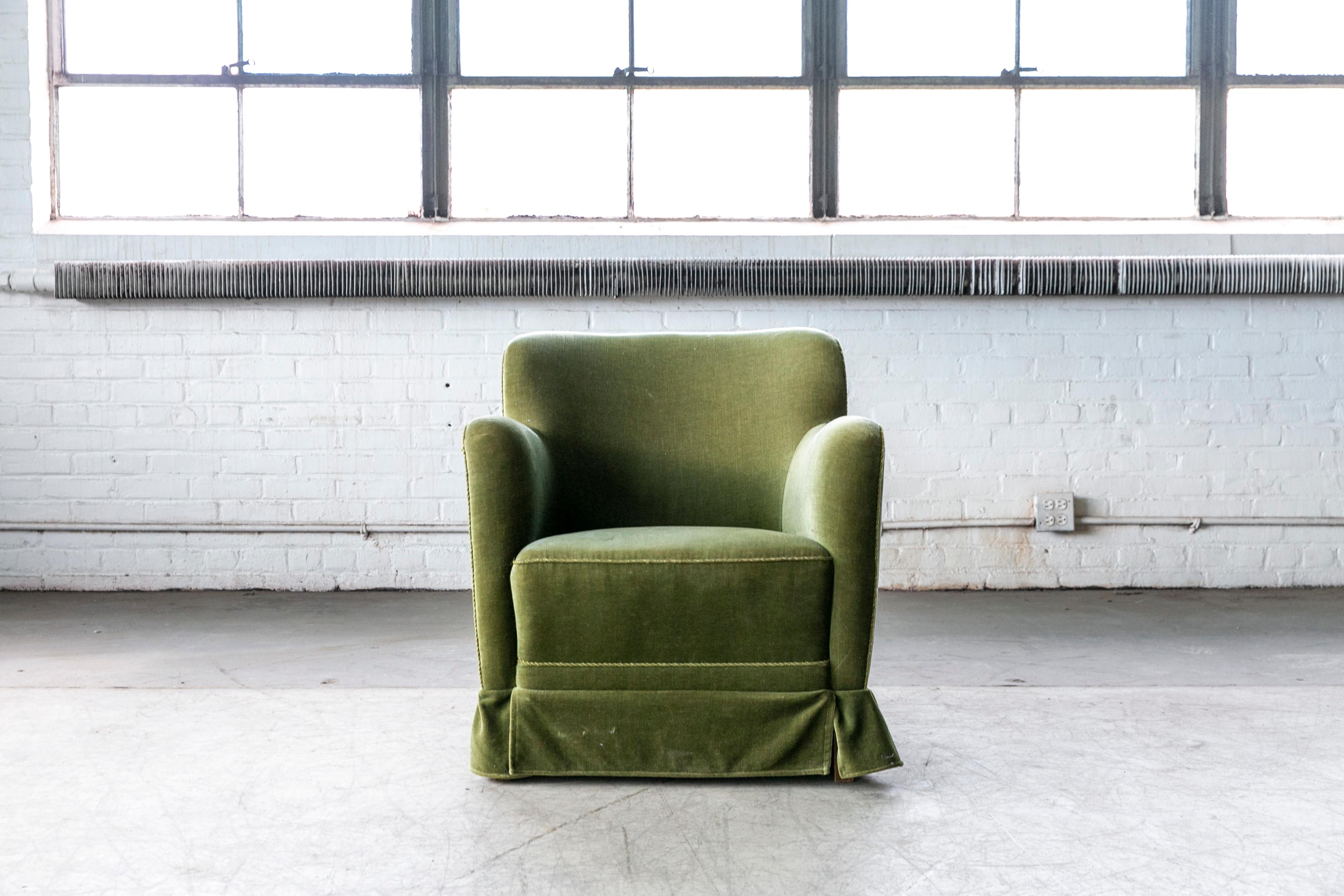 Mid-20th Century Danish Midcentury Lounge or Club Chair in Emerald Green Mohair, 1940s