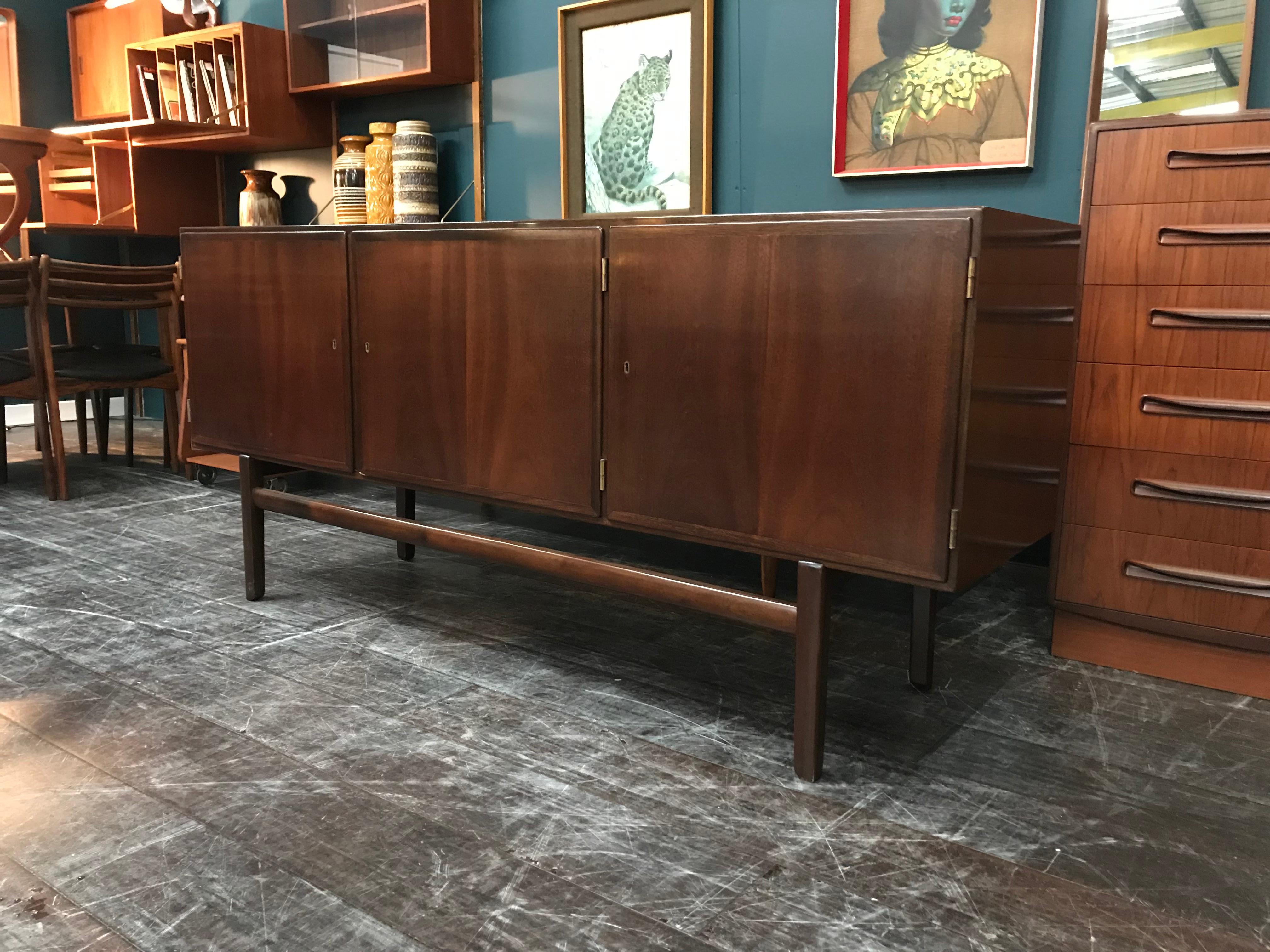 Danish Midcentury Mahogany Sideboard by Ole Wanscher for Poul Jeppesen For Sale 1