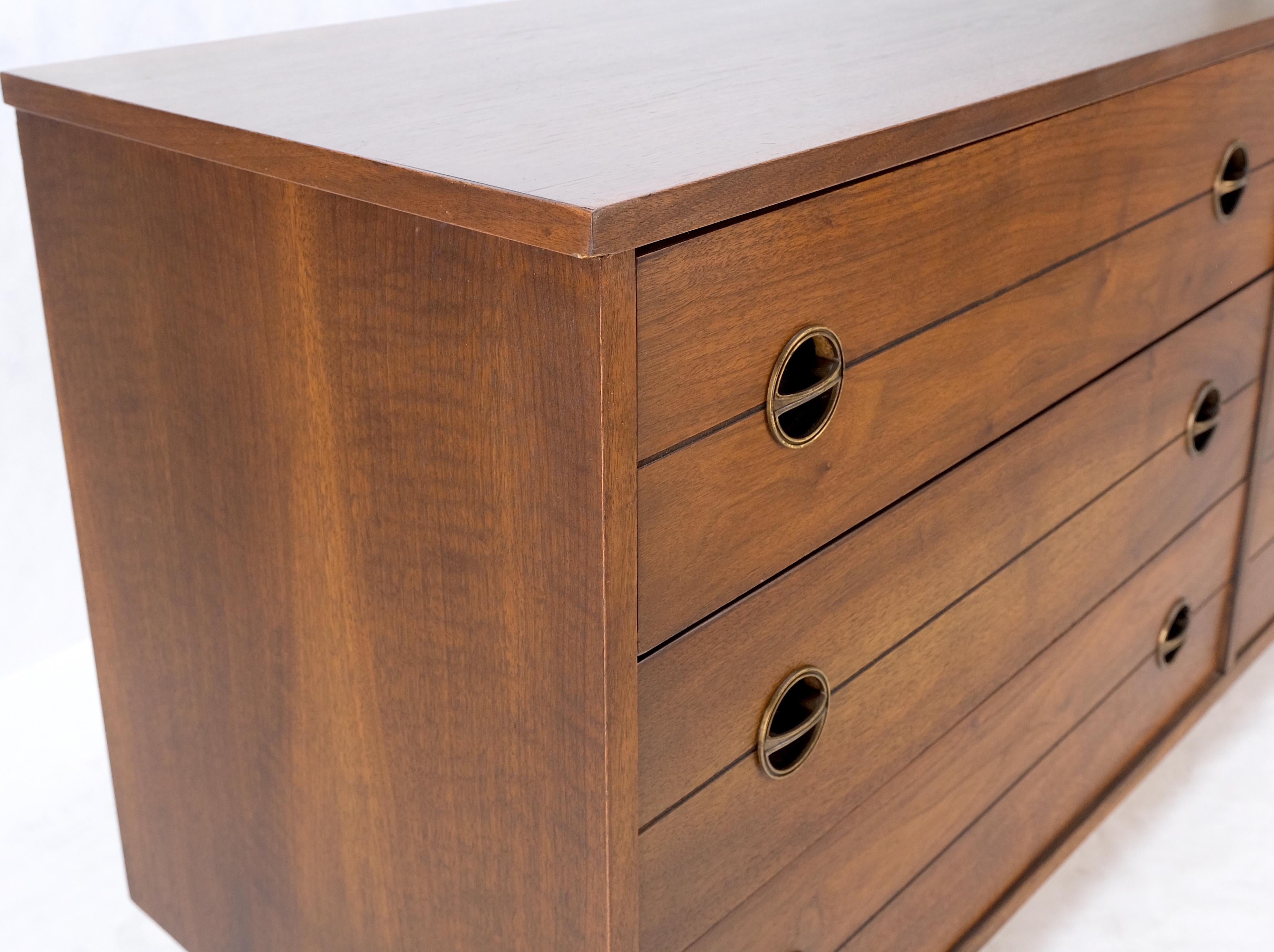 Danish Mid Century Modern 6 Drawers Walnut Double Dresser Credenza Round Pulls 1