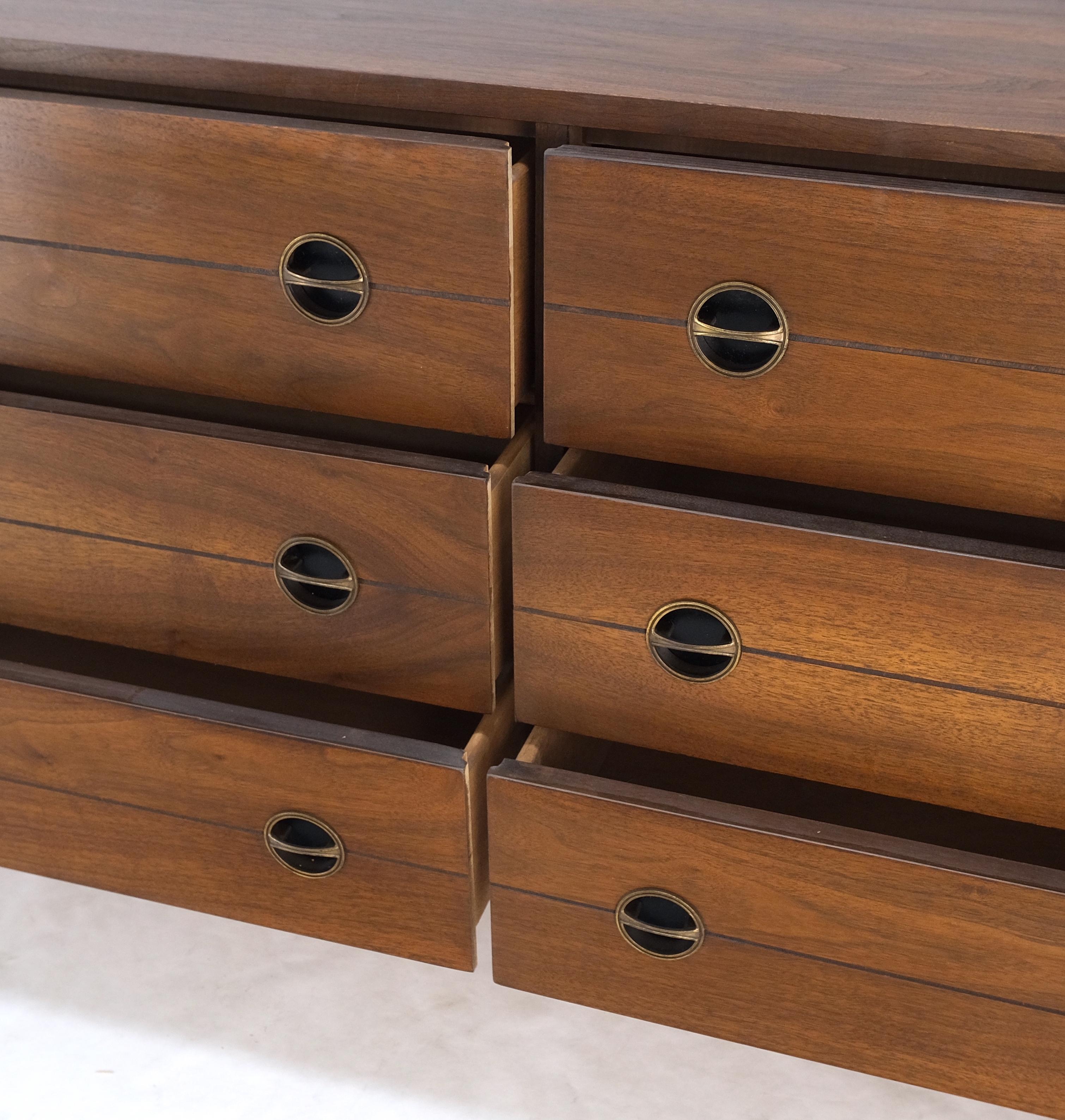 Mid-Century Modern Danish Mid Century Modern 6 Drawers Walnut Double Dresser Credenza Round Pulls For Sale
