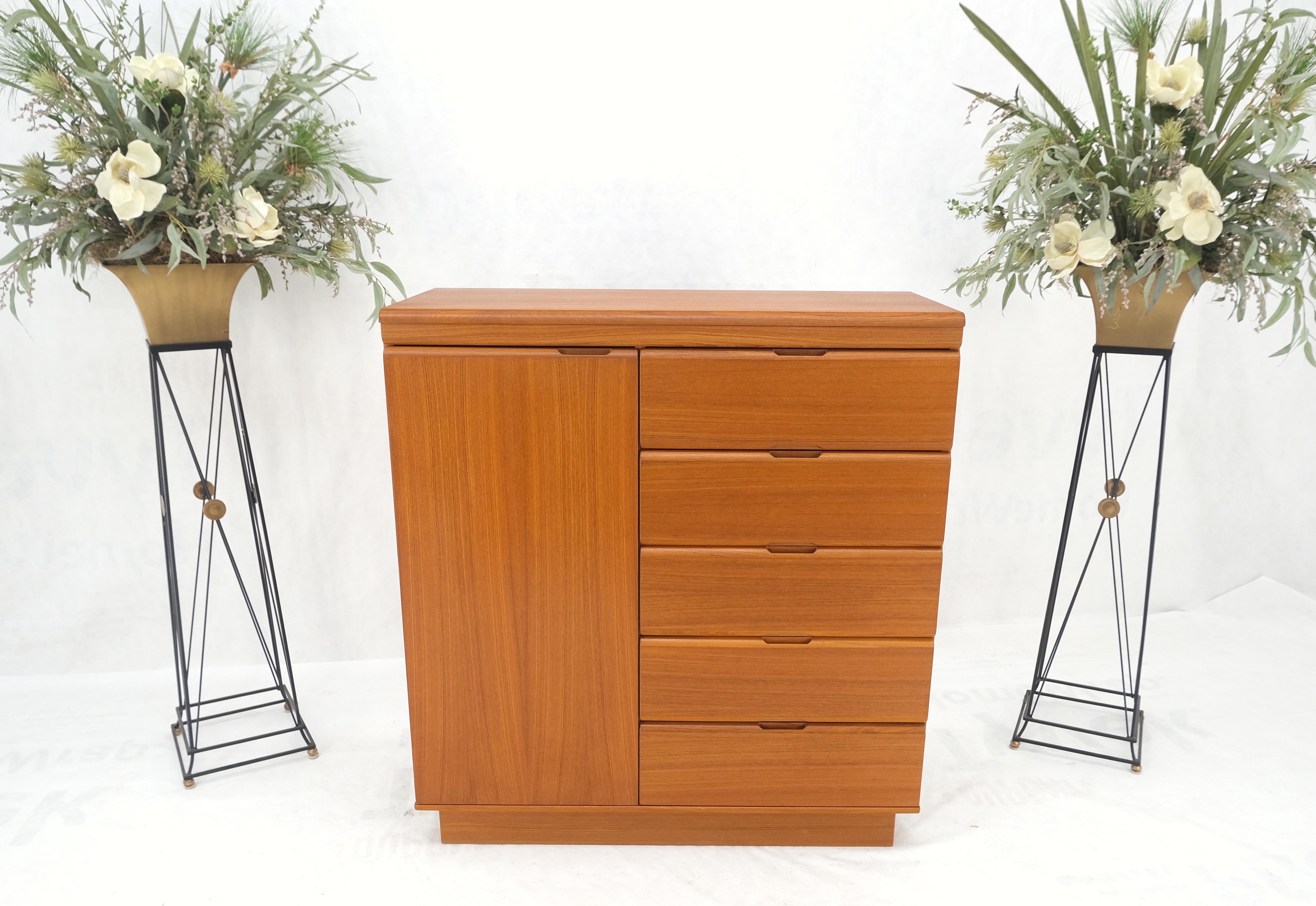 Lacquered Danish Mid-Century Modern 7 Drawers High Credenza Chest Dresser Chifforobe Mint! For Sale
