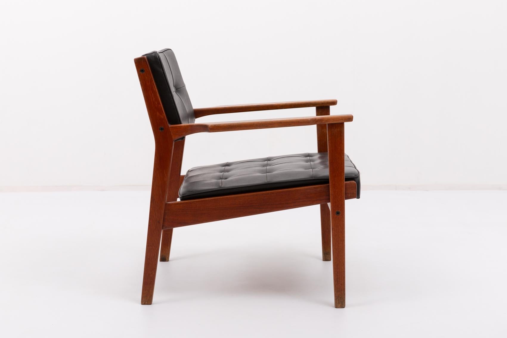 Danish Mid-Century Modern architectural armchair, 1960’s For Sale 2