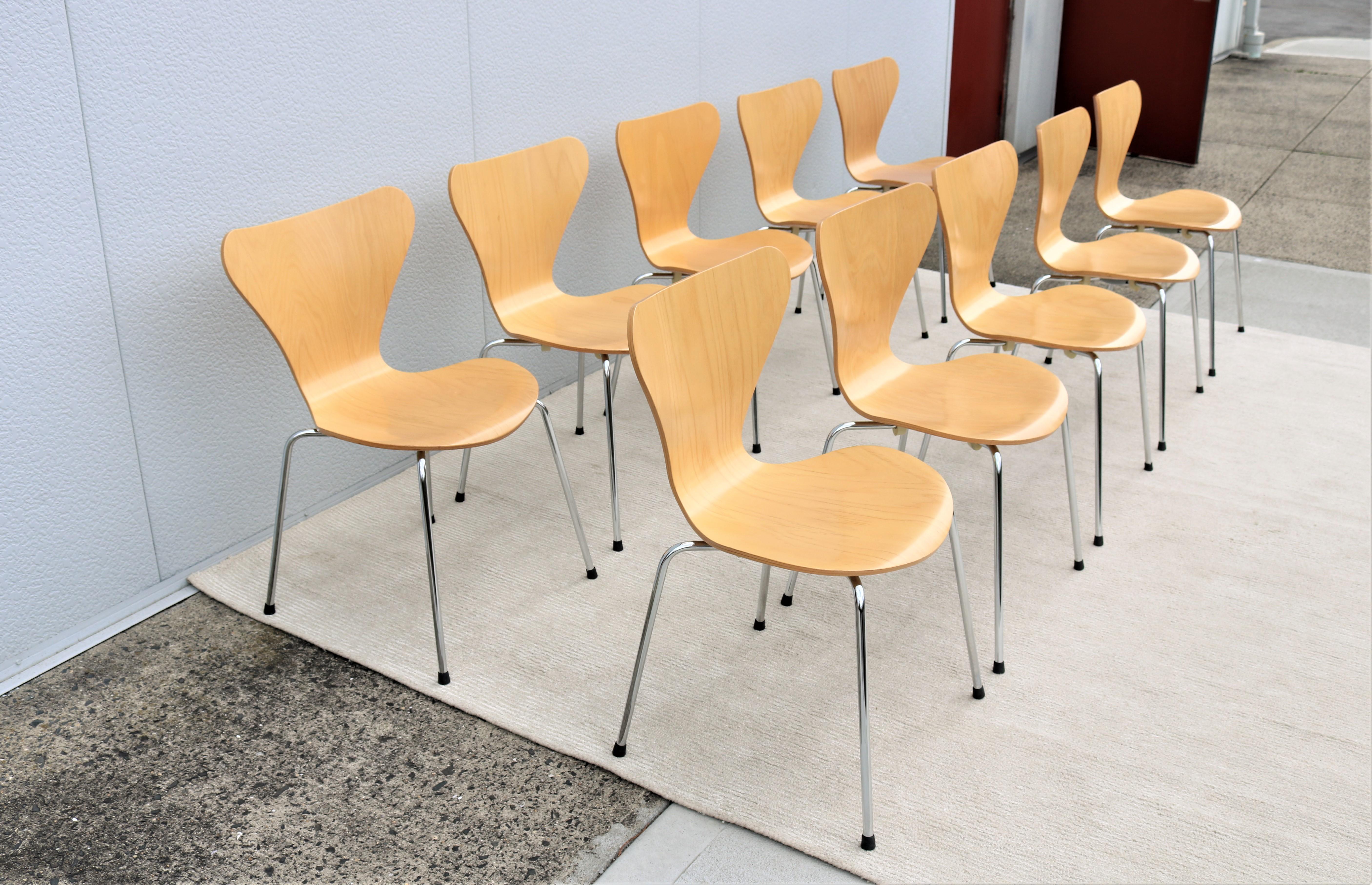Danish Mid-Century Modern Arne Jacobsen Style Series 7 Chairs, Set of 10 2